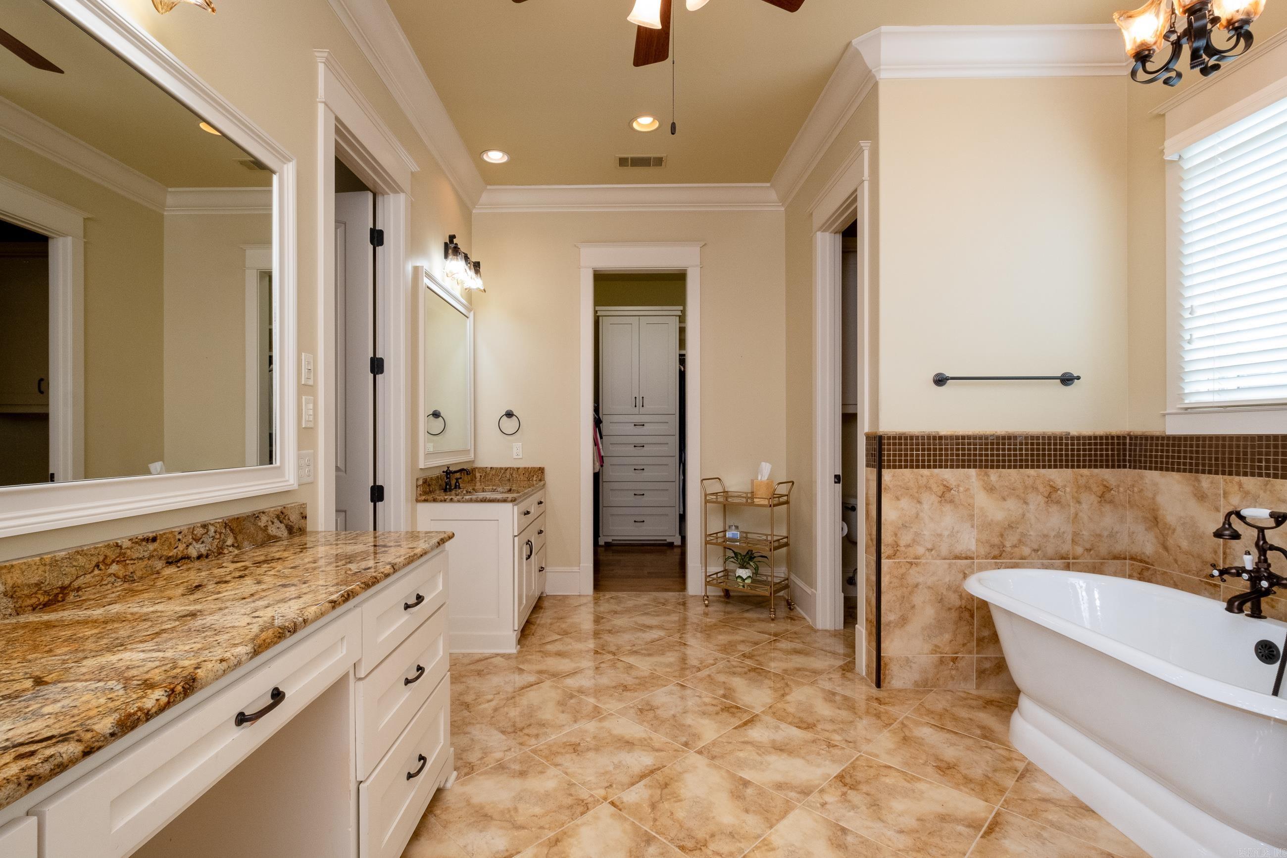 CHENAL VALLEY DEAUVILLE PLACE - Residential