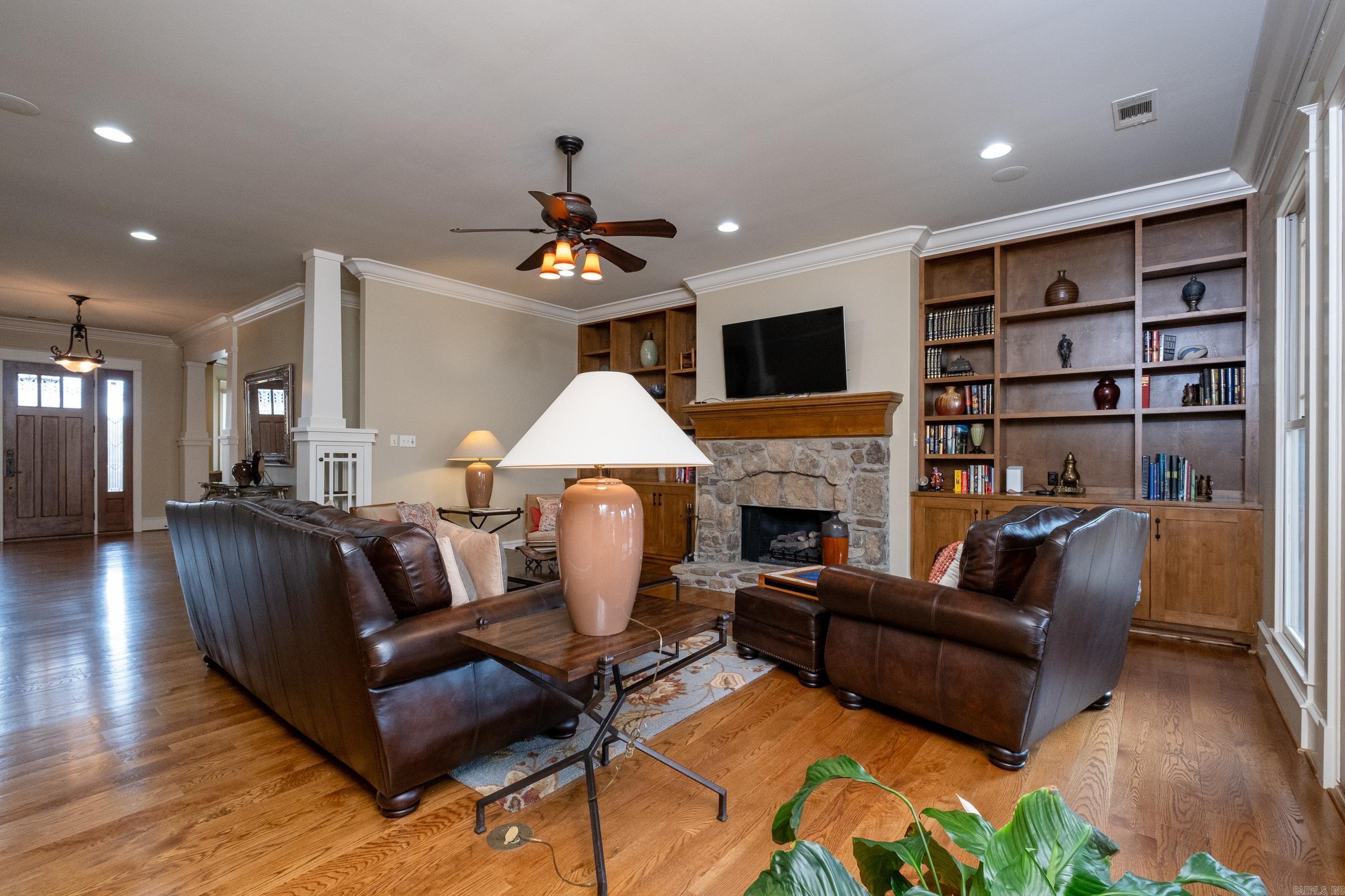 CHENAL VALLEY DEAUVILLE PLACE - Residential