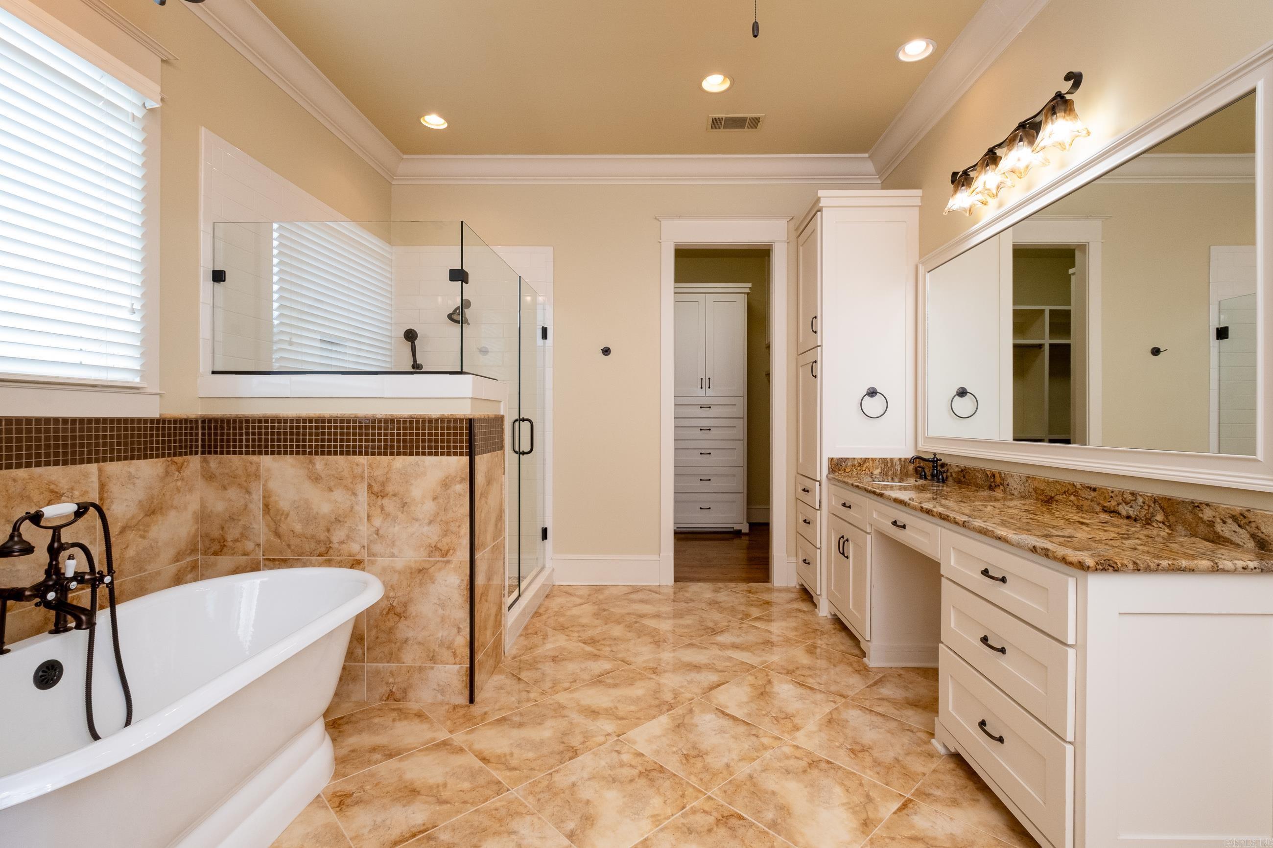 CHENAL VALLEY DEAUVILLE PLACE - Residential