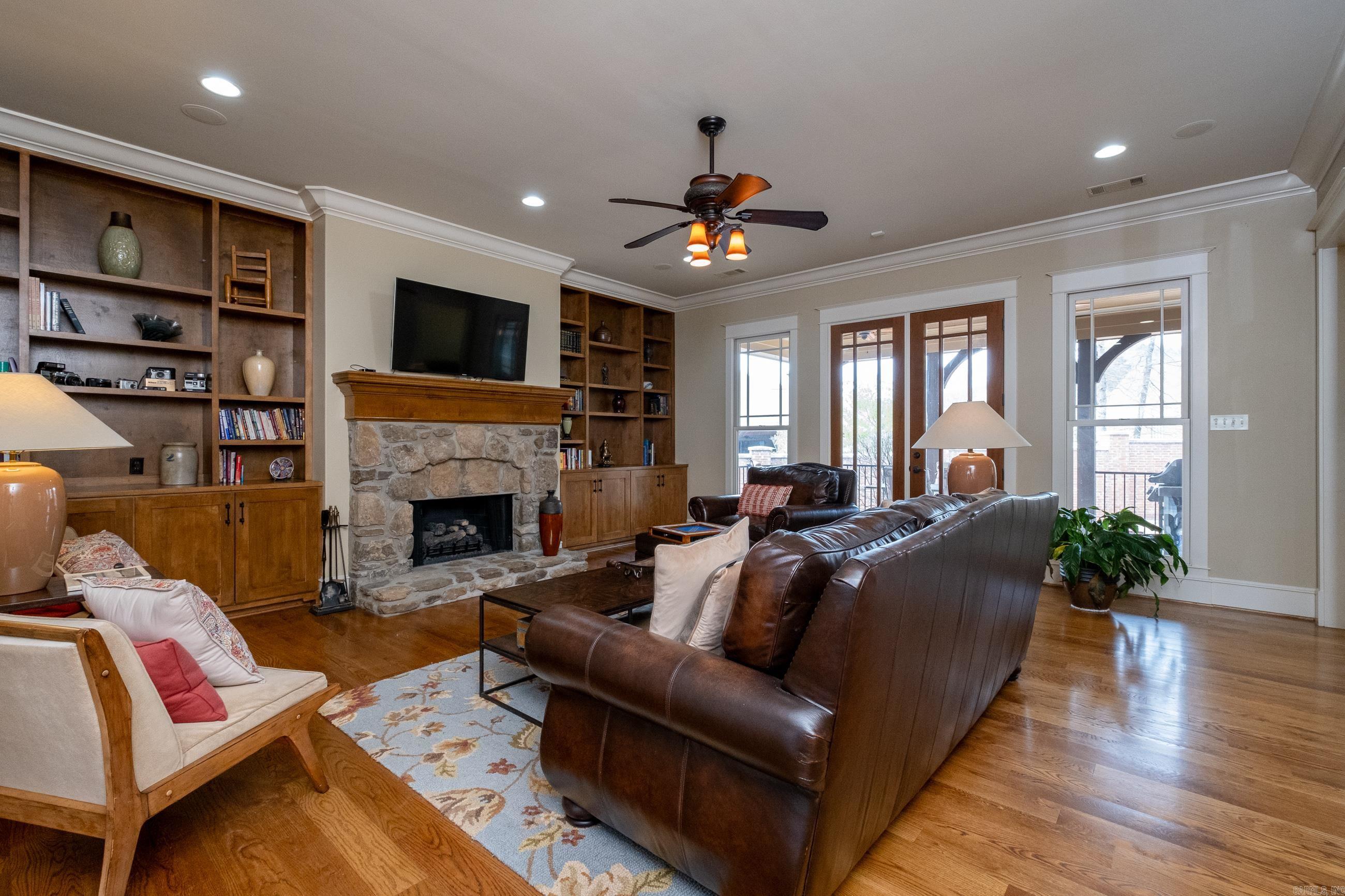 CHENAL VALLEY DEAUVILLE PLACE - Residential