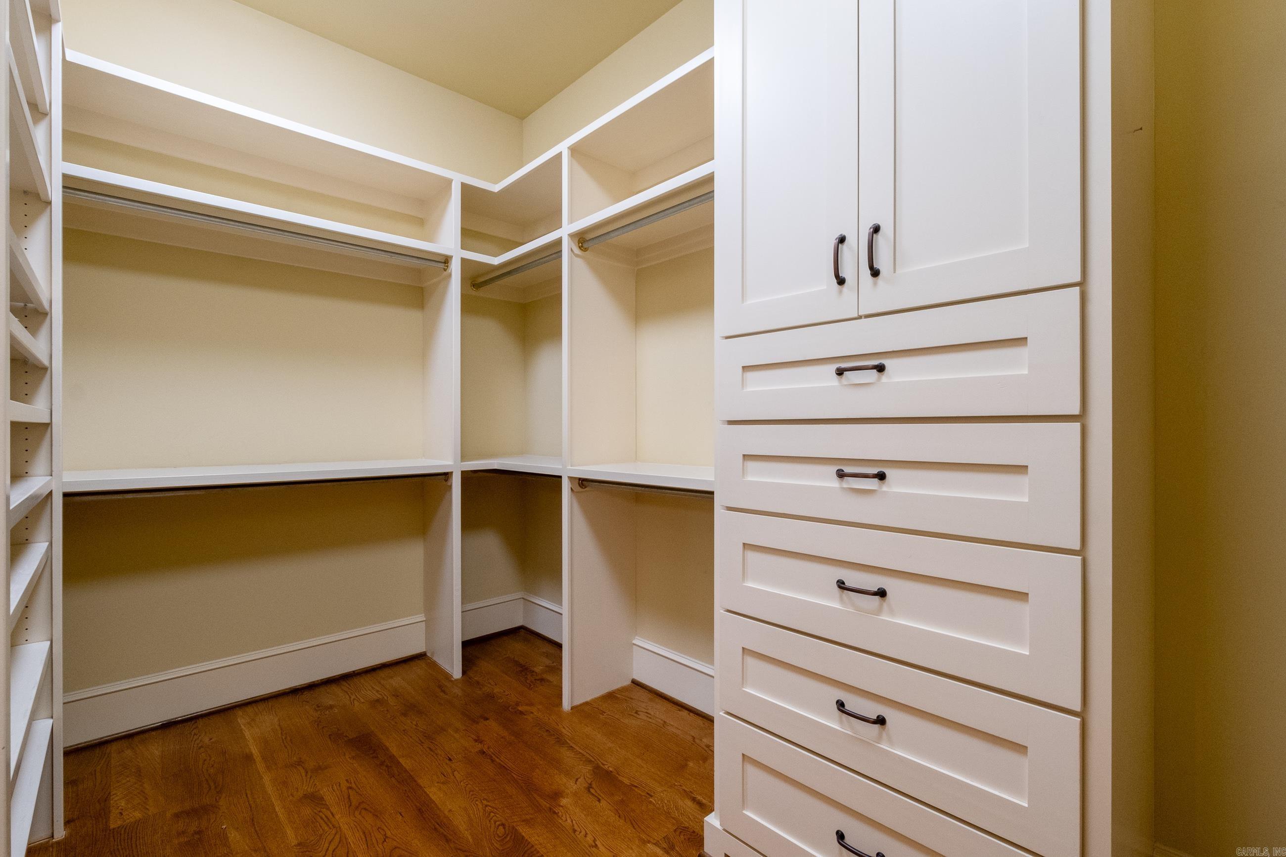 CHENAL VALLEY DEAUVILLE PLACE - Residential