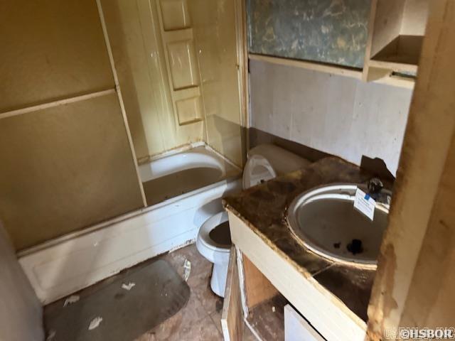 EAGLES NEST - Residential