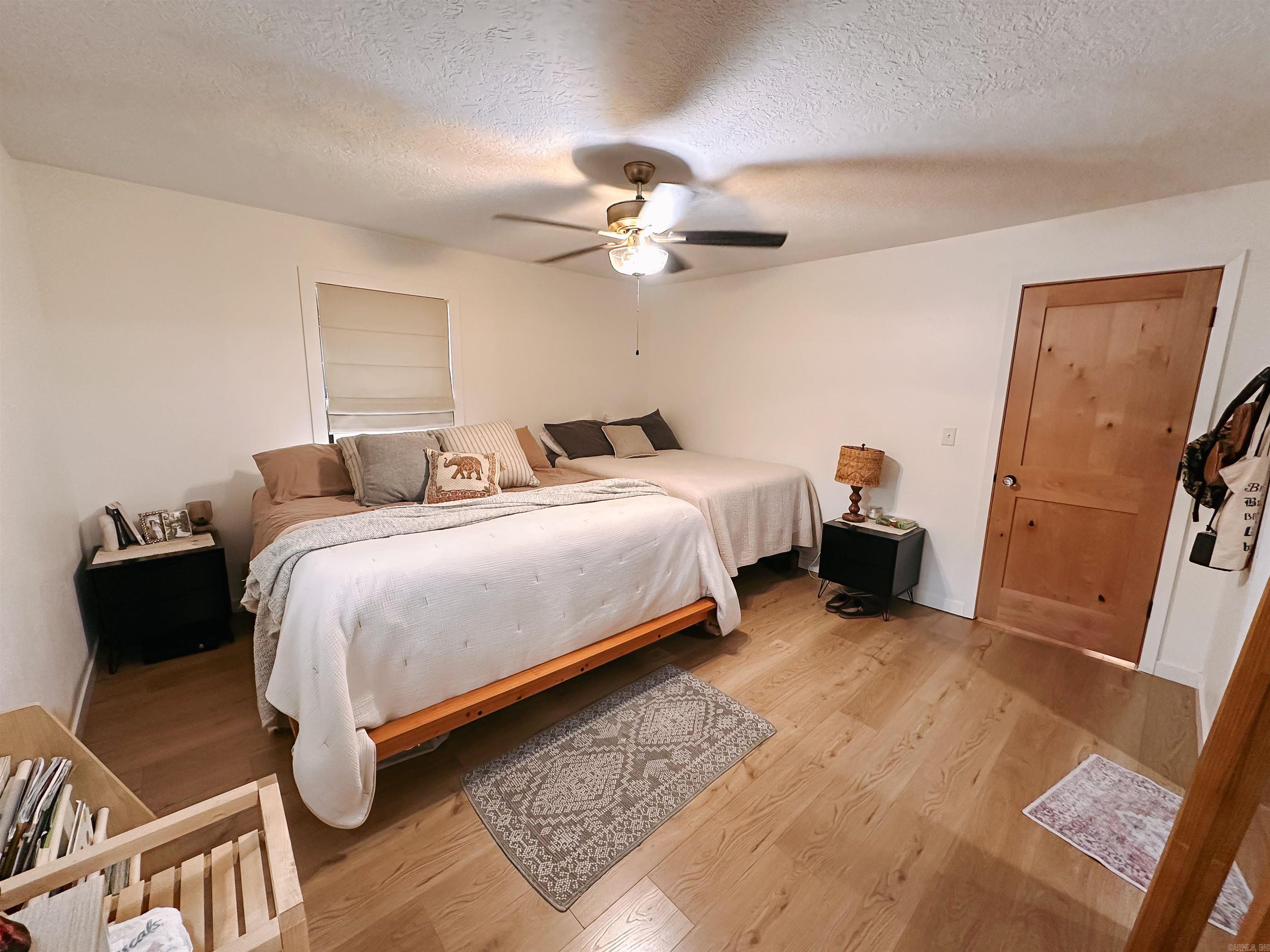 THARPS WHISPERING PINES - Residential