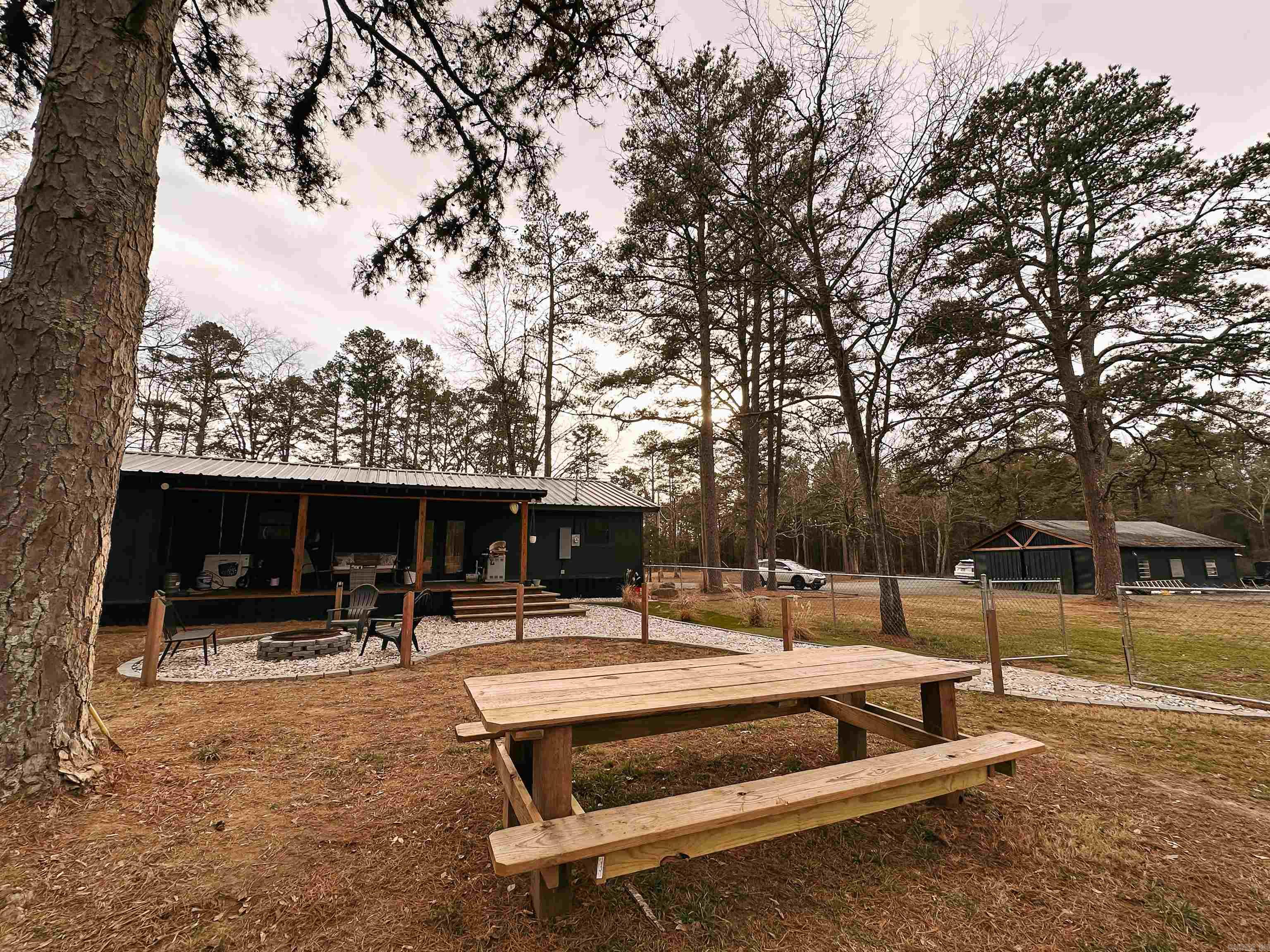 THARPS WHISPERING PINES - Residential