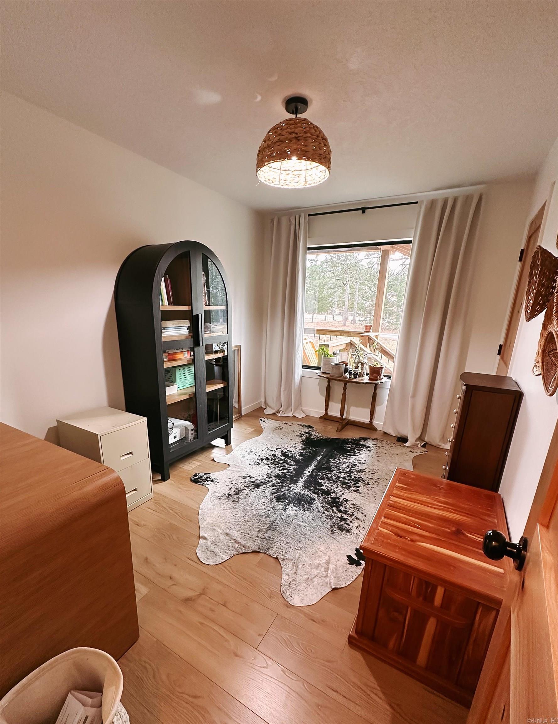 THARPS WHISPERING PINES - Residential