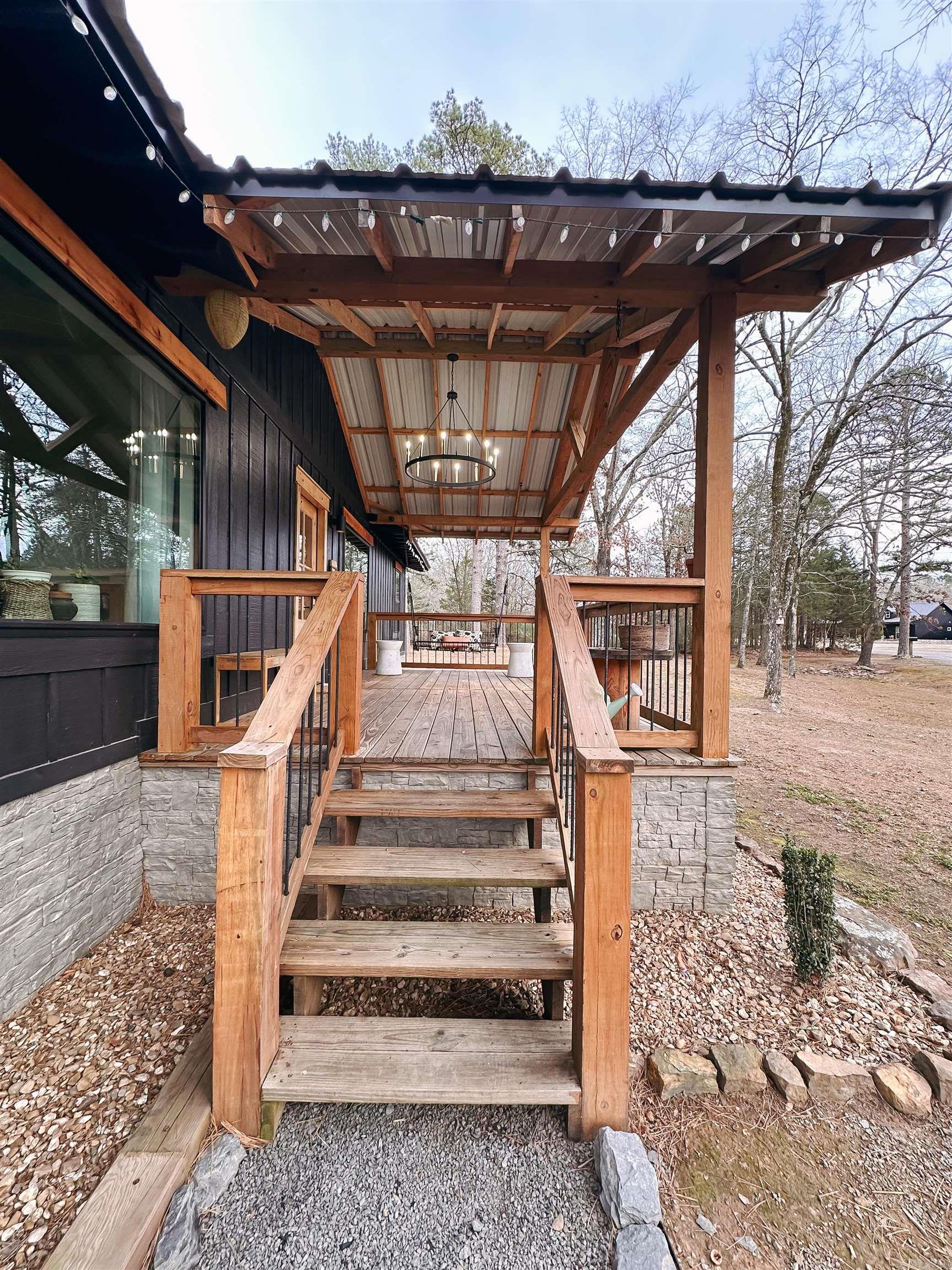 THARPS WHISPERING PINES - Residential