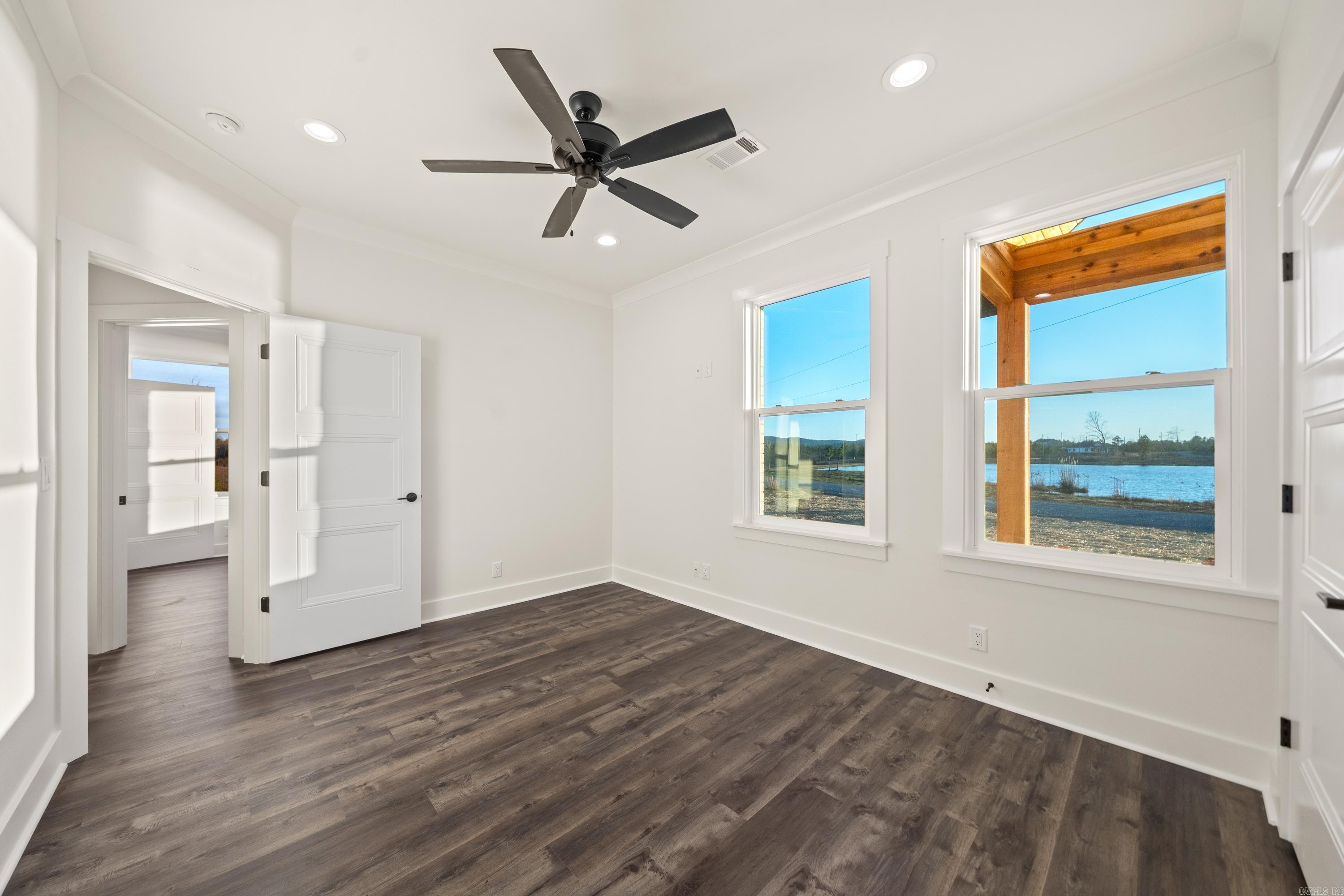 OTAZA LAKE ESTATES - Residential