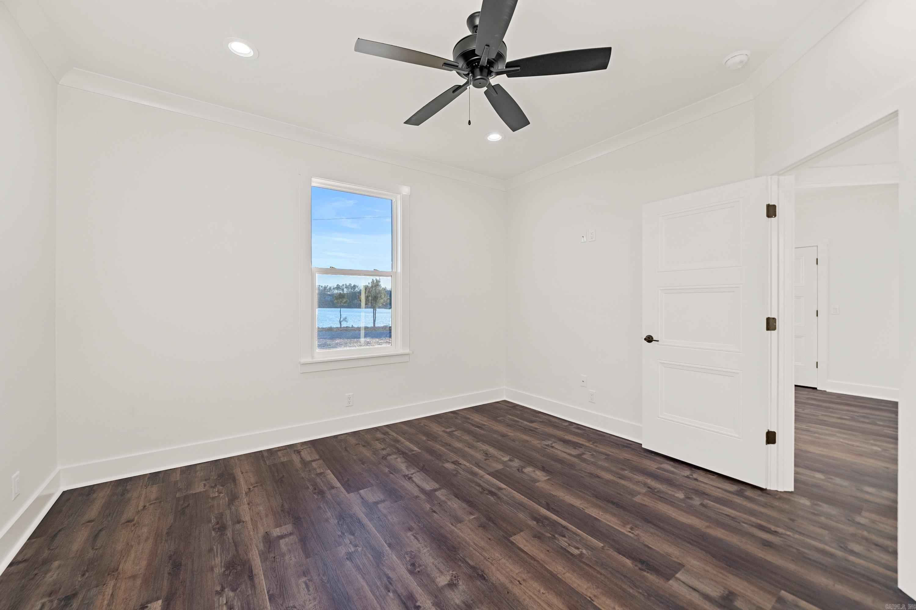 OTAZA LAKE ESTATES - Residential