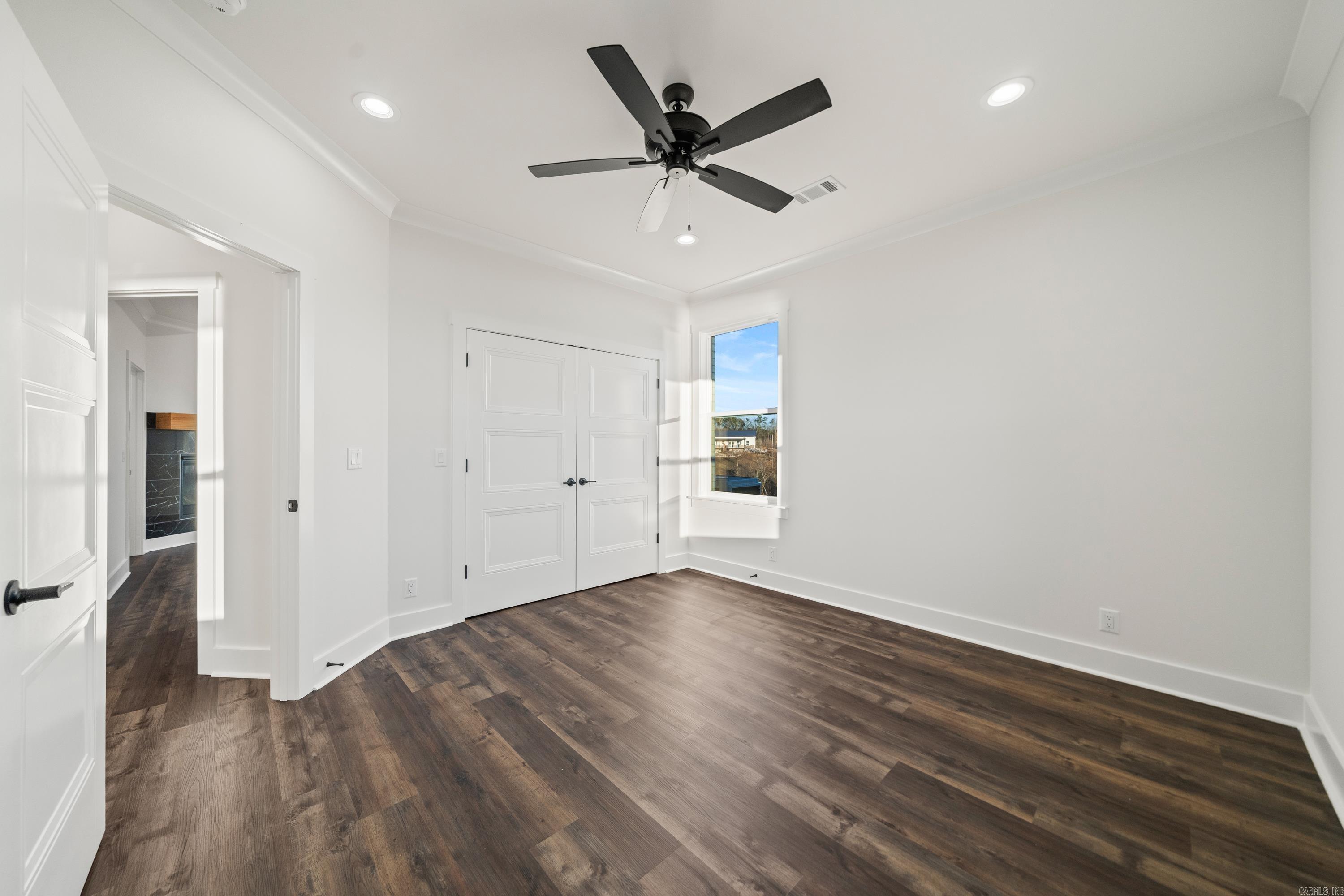 OTAZA LAKE ESTATES - Residential