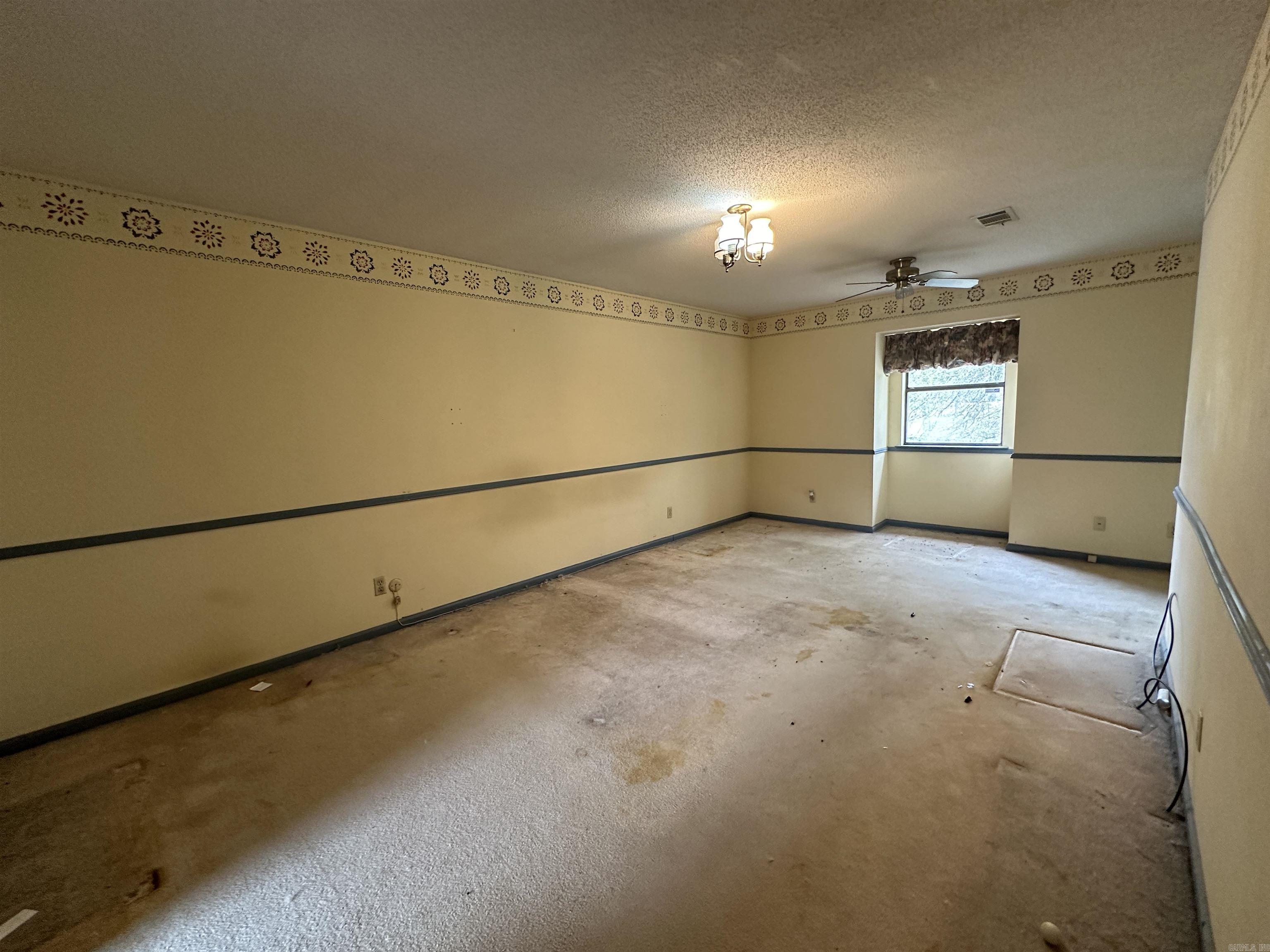 COUNTRY CLUB PARK - Residential