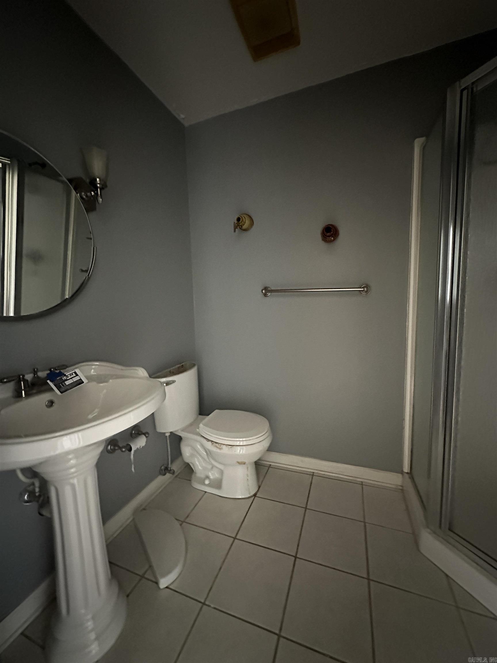 COUNTRY CLUB PARK - Residential