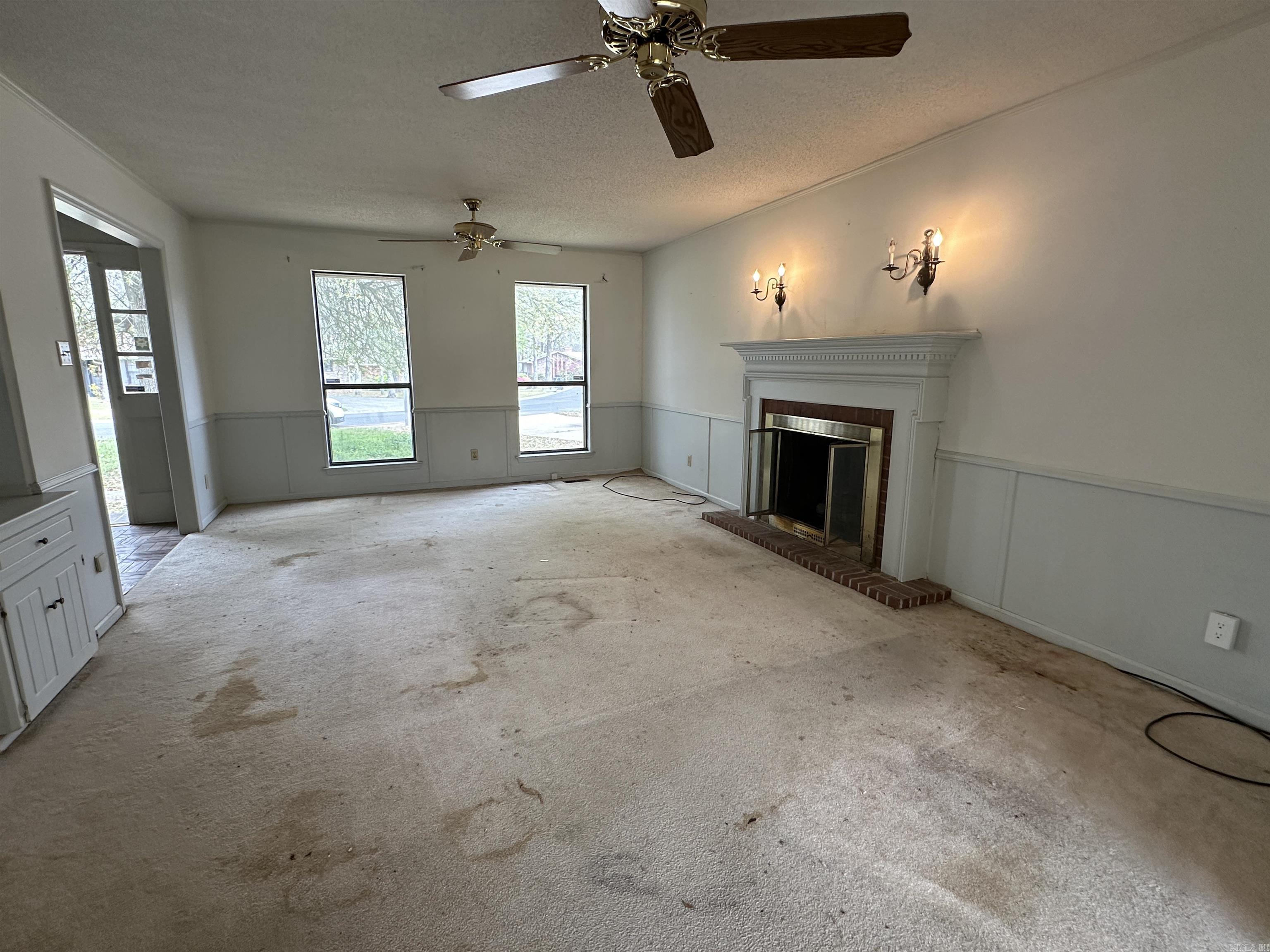 COUNTRY CLUB PARK - Residential