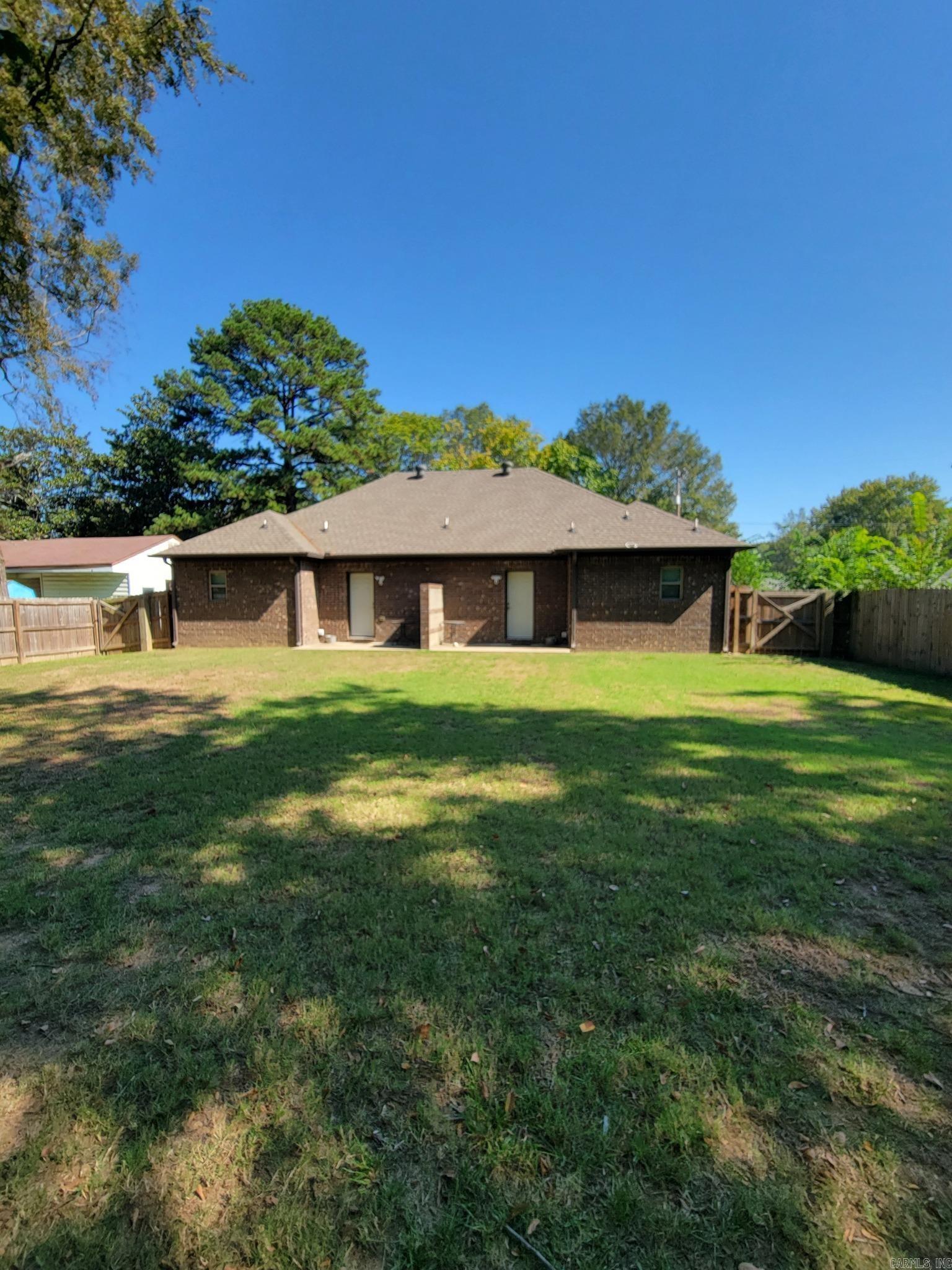 HAYS ADD - Residential Lease
