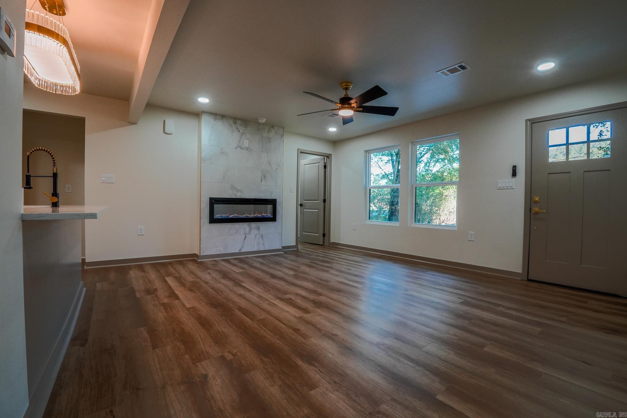 Pankey J Ext 3 - Residential