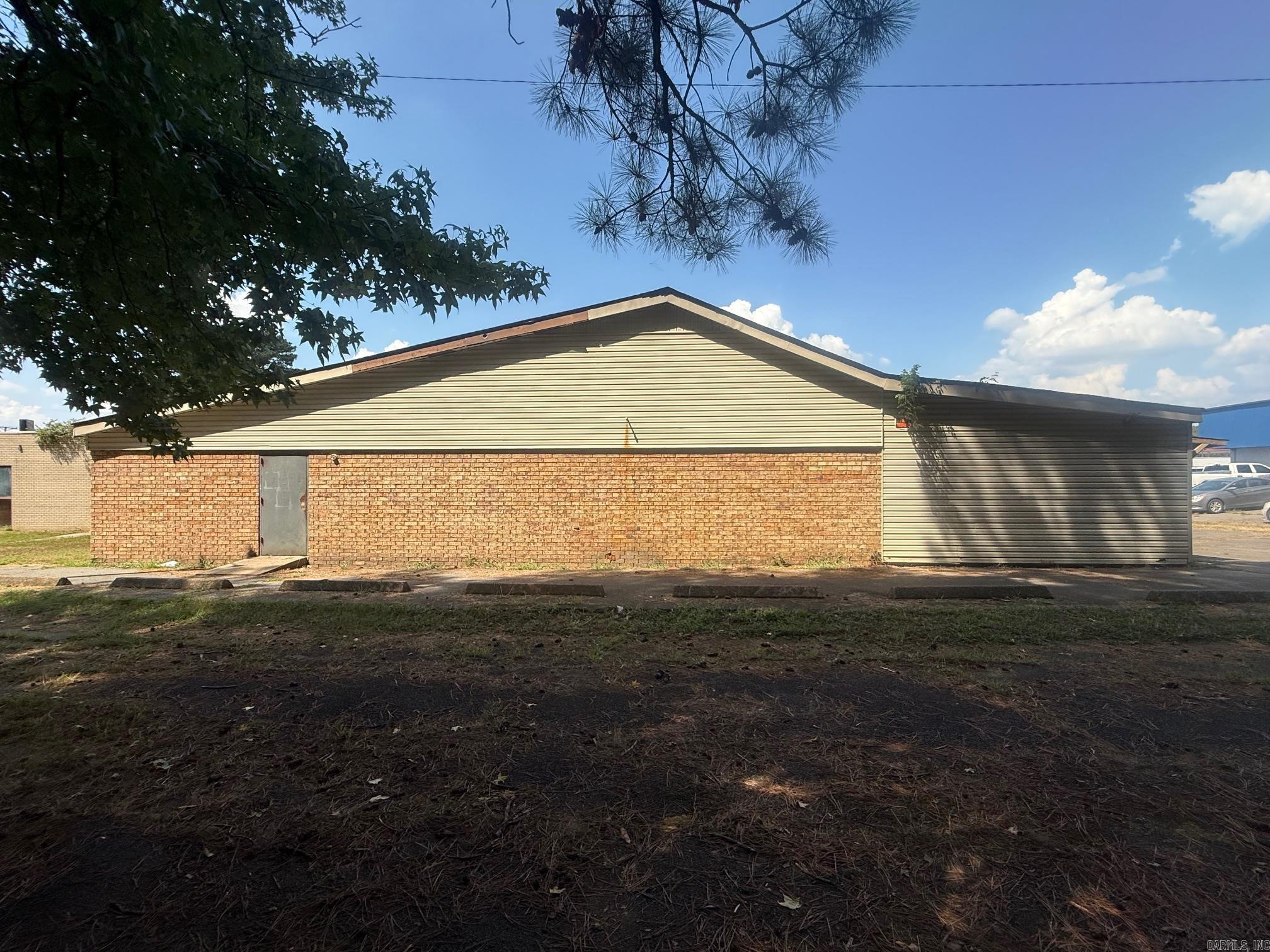 Marvin Bass Ind Acres - Commercial Sale
