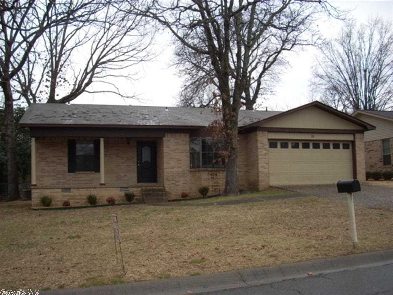 Total remodel finished, 3 bedroom, 2 bath split bedroom plan. New wood, ceramic, carpet floors, butcher block counter tops, new stainless steel appliances, eat-in kitchen, wood burning fireplace in living room, glass door access to patio in fully fenced backyard. 2 Car Garage with opener. PERFECT & MOVE-IN READY! Sq. Ft. approx. measuring encouraged.