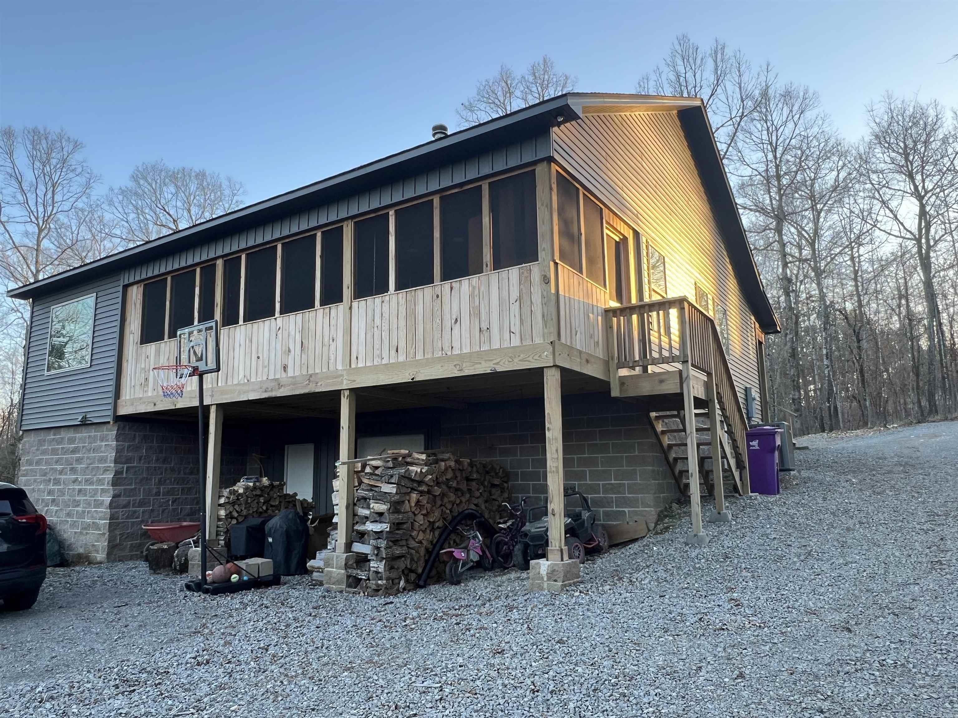 Metes & Bounds - Residential