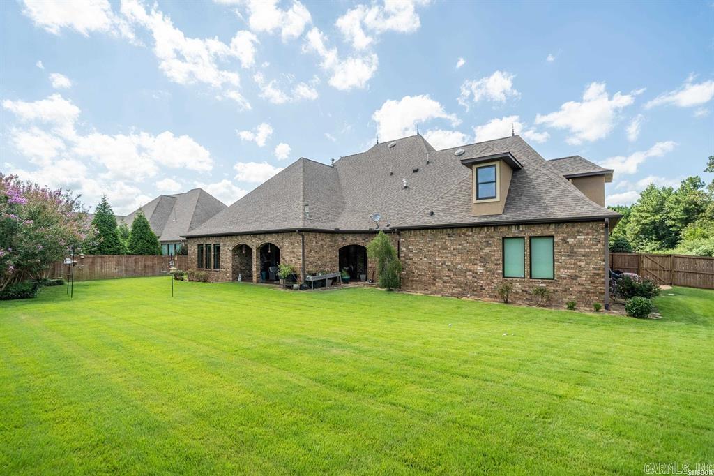 ARLINGTON PARK - Residential