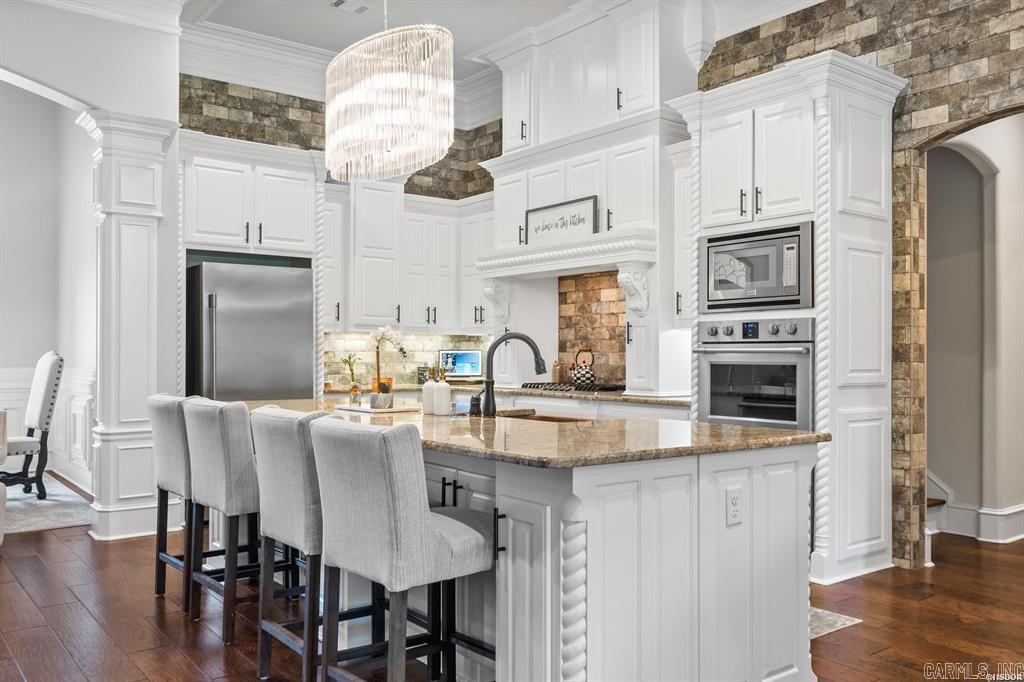 ARLINGTON PARK - Residential