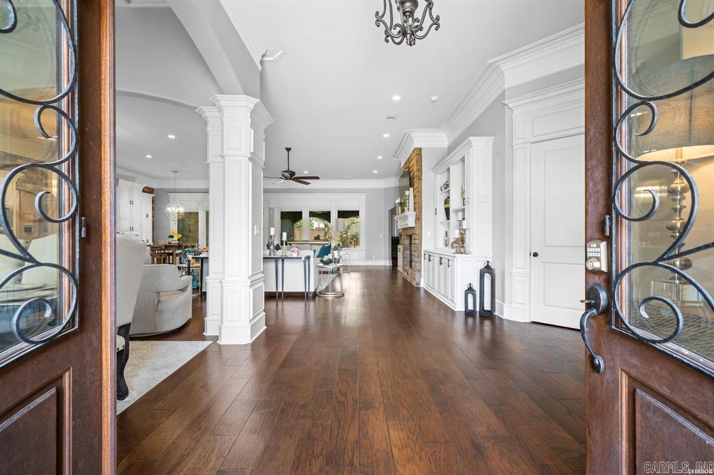 ARLINGTON PARK - Residential