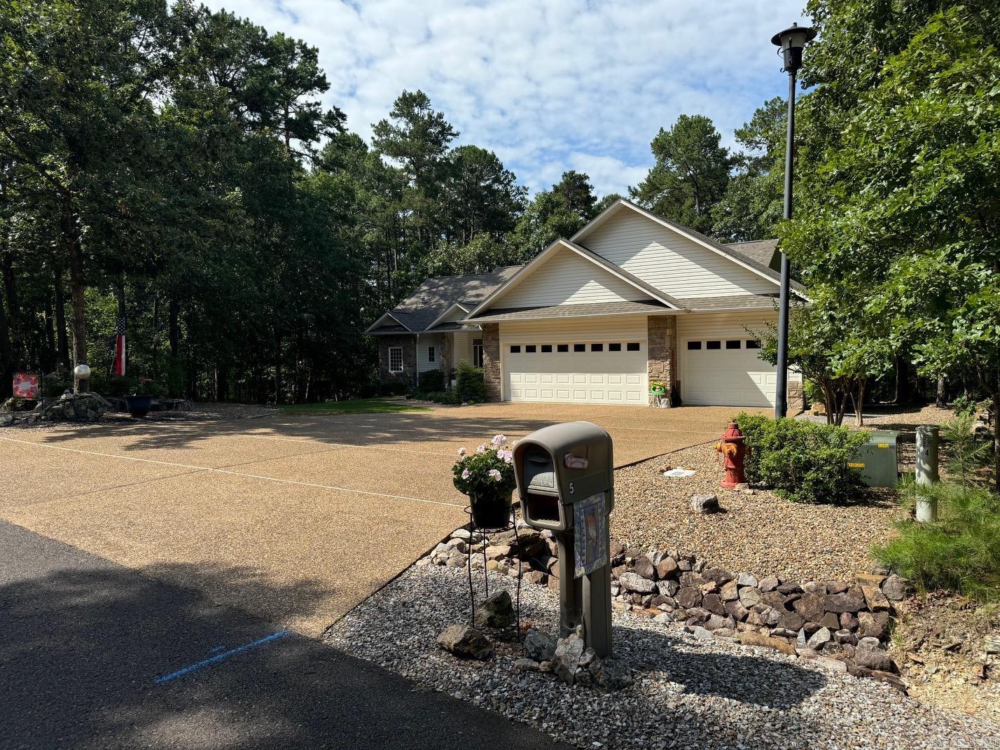 Saldana - Residential