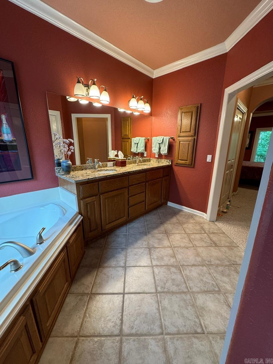 Saldana - Residential