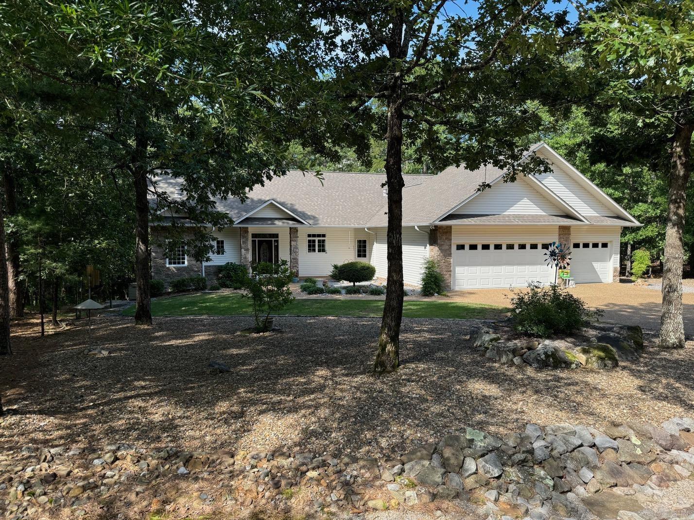 Saldana - Residential