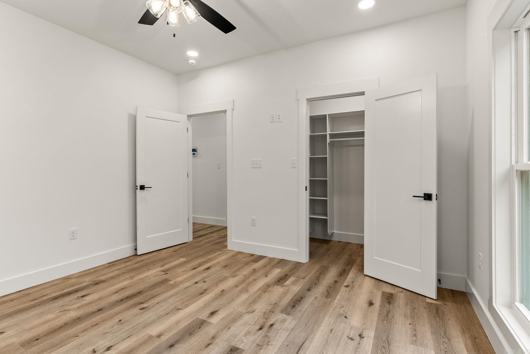 CRYSTAL BROOKE SHORES - Residential