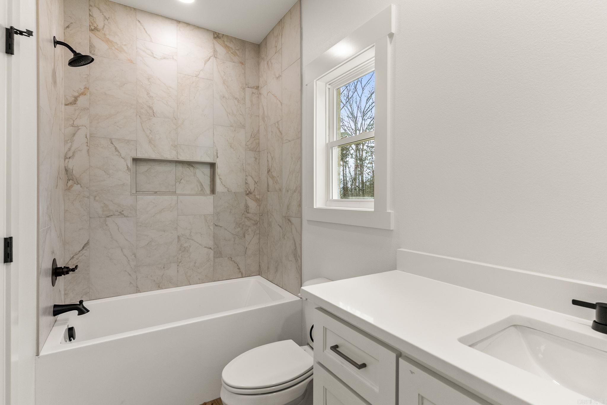 CRYSTAL BROOKE SHORES - Residential