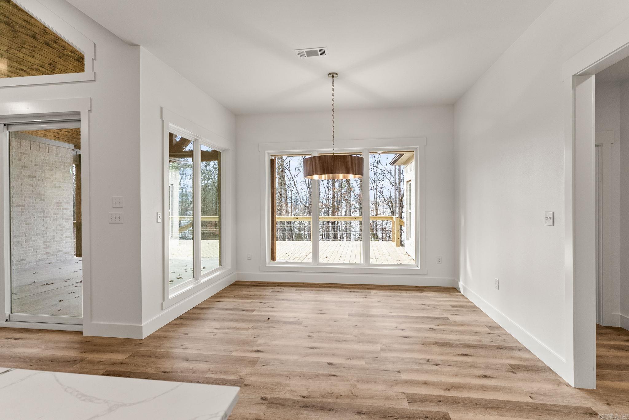 CRYSTAL BROOKE SHORES - Residential