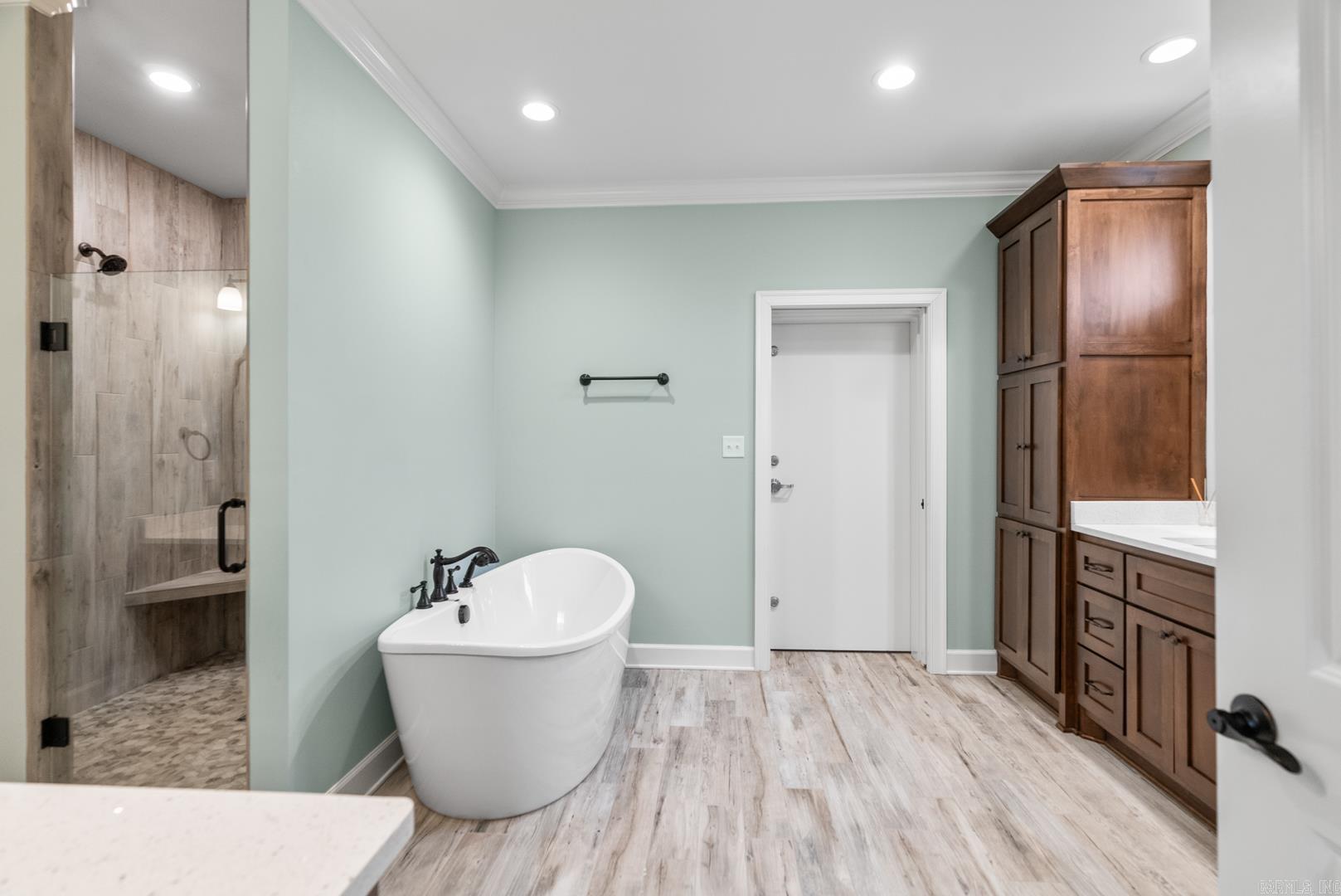 WOODRIDGE - Residential