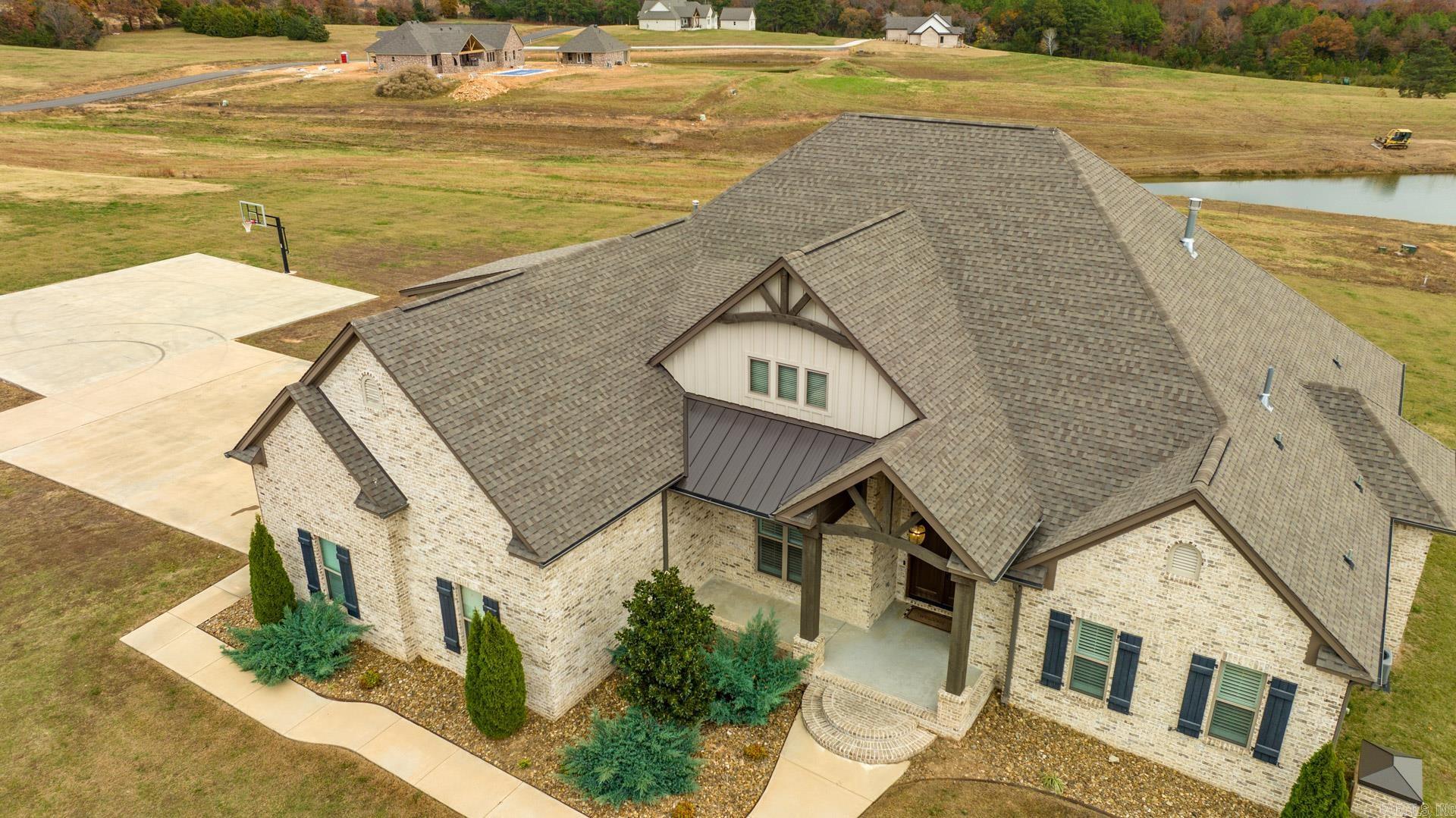 WOODRIDGE - Residential