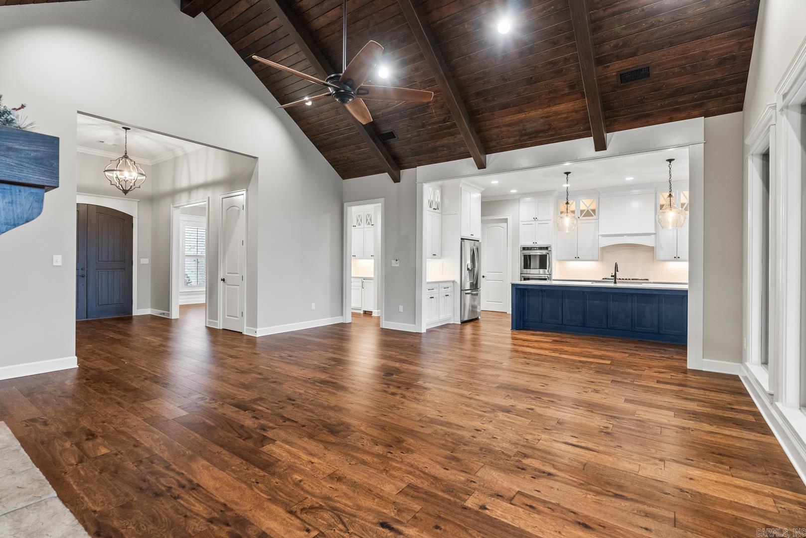 WOODRIDGE - Residential