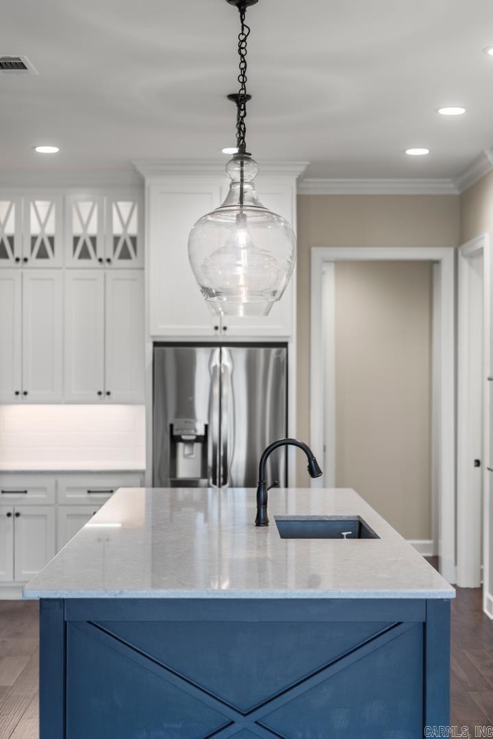 WOODRIDGE - Residential