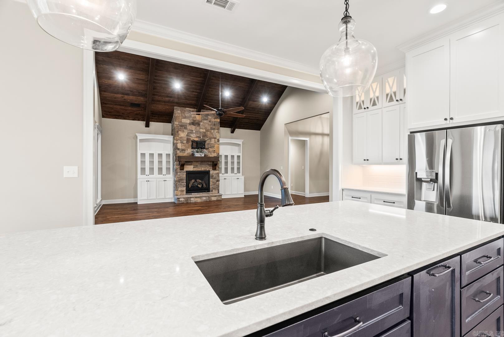 WOODRIDGE - Residential