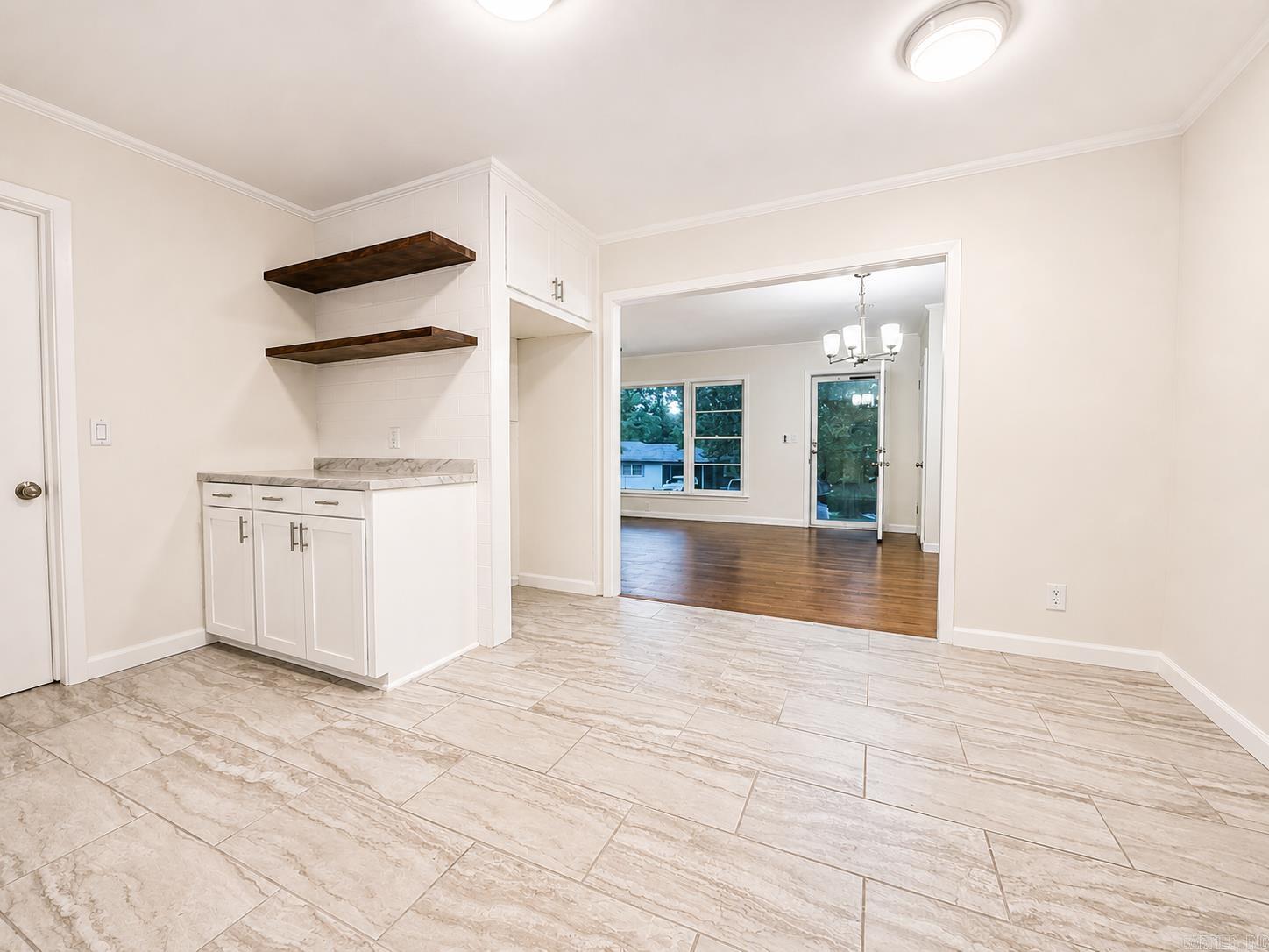 WEST THOMPSON HEIGHTS - Residential