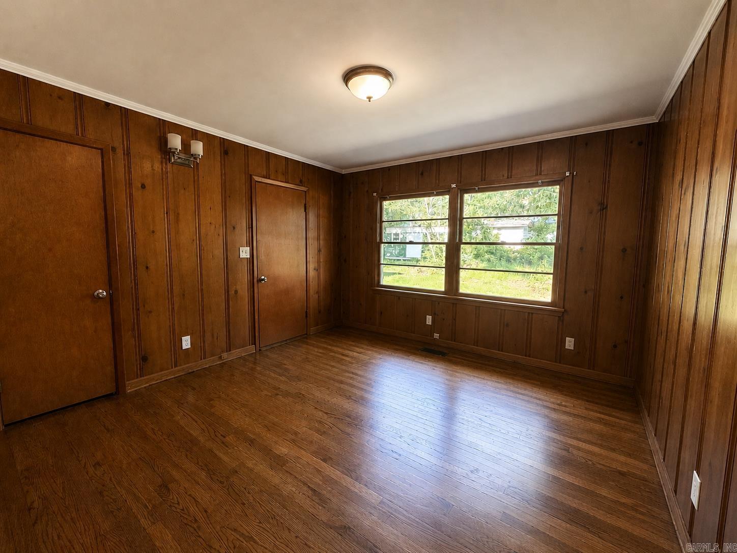 WEST THOMPSON HEIGHTS - Residential