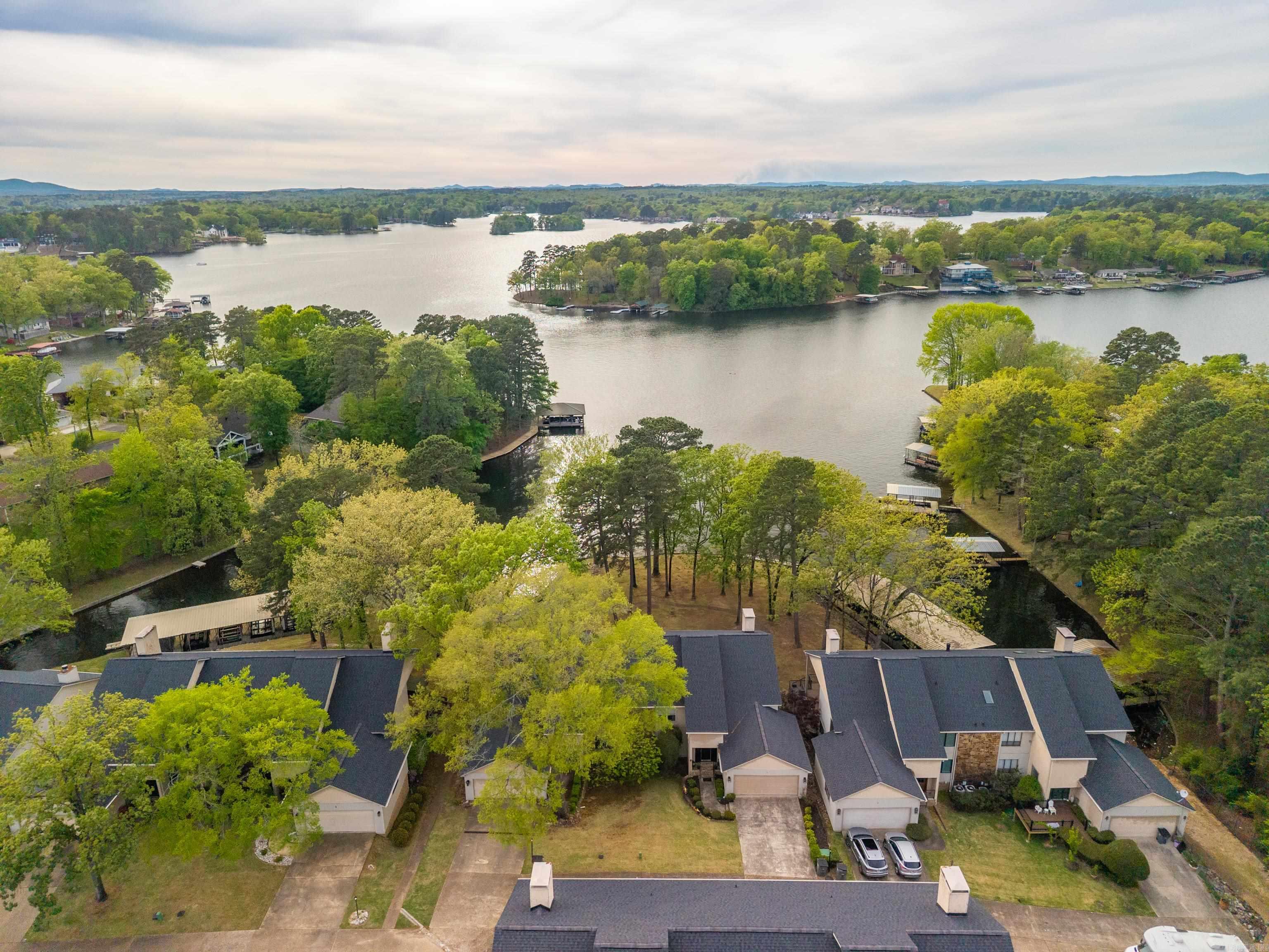 WILLIAMSWOOD PLACE HPR - Residential