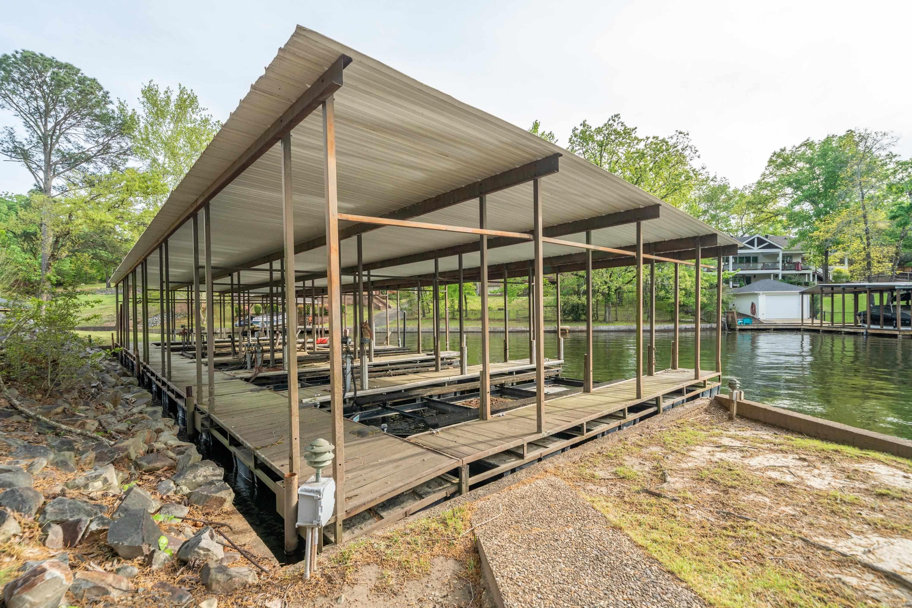 WILLIAMSWOOD PLACE HPR - Residential