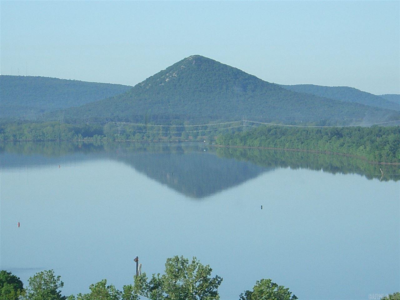 MOUNTAIN CREST ESTATES - Land