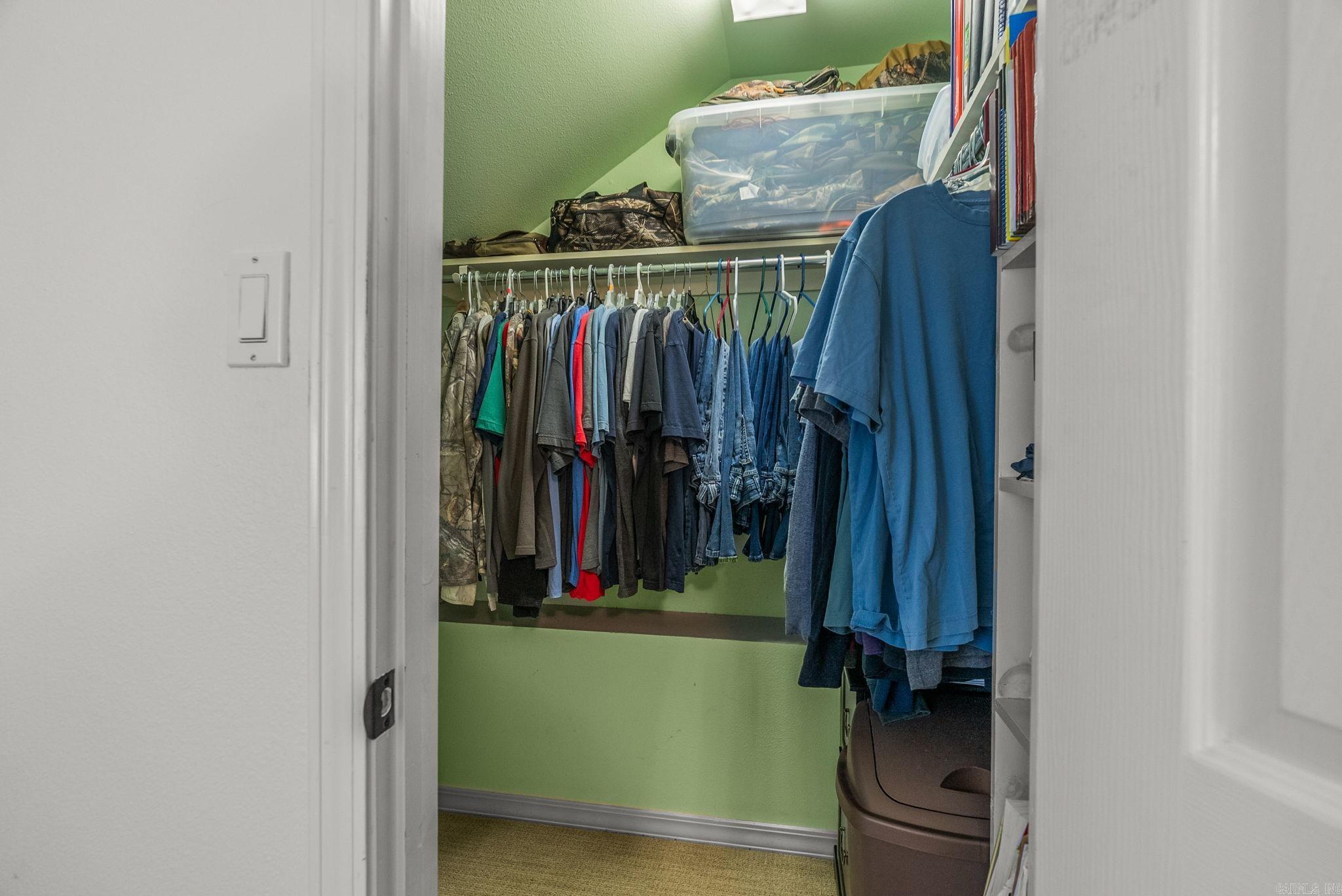 SIMMONS PLACE - Residential