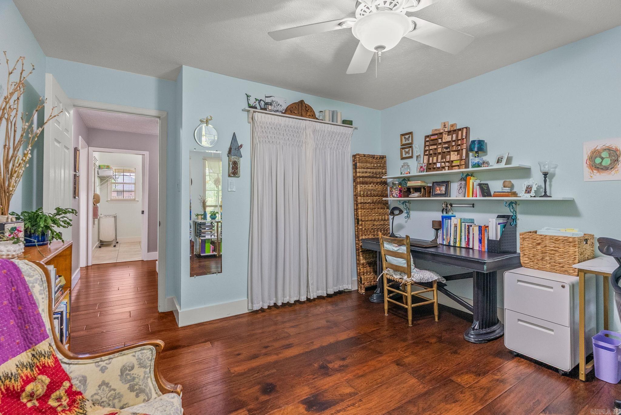 SIMMONS PLACE - Residential