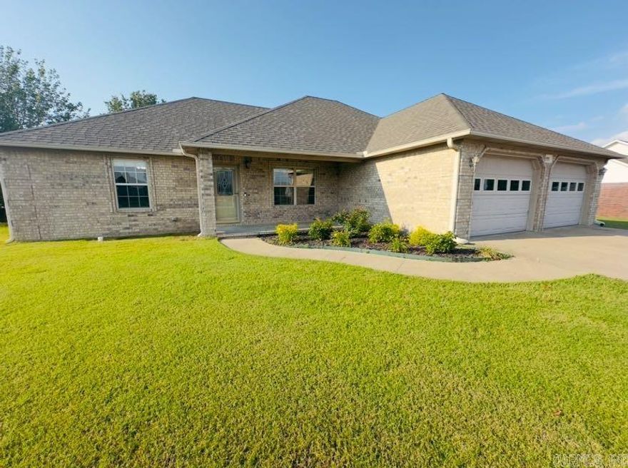 Welcome to 3001 Newcastle Dr., a delightful home nestled in the highly desirable Carriage Hills subdivision of Paragould, Arkansas. This gem offers 1,673 sq.ft., 3 bedrooms, 2.5 bathrooms, large living room, and an abundance of fenced back yard for plenty of playtime! A brand-new HVAC system and a roof that is only 1-1/2 years old gives you peace of mind for years to come. Step inside to discover a large living area with vaulted ceilings creating all the warm and inviting vibes! The kitchen boasts solid oak cabinetry, modern appliances, and functional layout for those family meals. The spacious main bedroom and ensuite features double vanity sinks, a gigantic jet tub you may never want to get out of, and dual walk-in closets. On the other side of the home, you will find two additional bedrooms with a full bathroom between them. This offers flexibility for family, guests, or home-office setup. Another neat aspect of this home is the half bath in the laundry room, freeing up space and giving more options to guests. Enjoy outdoor living with the screened in patio, ideal for relaxing evenings or weekend gatherings. Call or text today to set up your private tour!