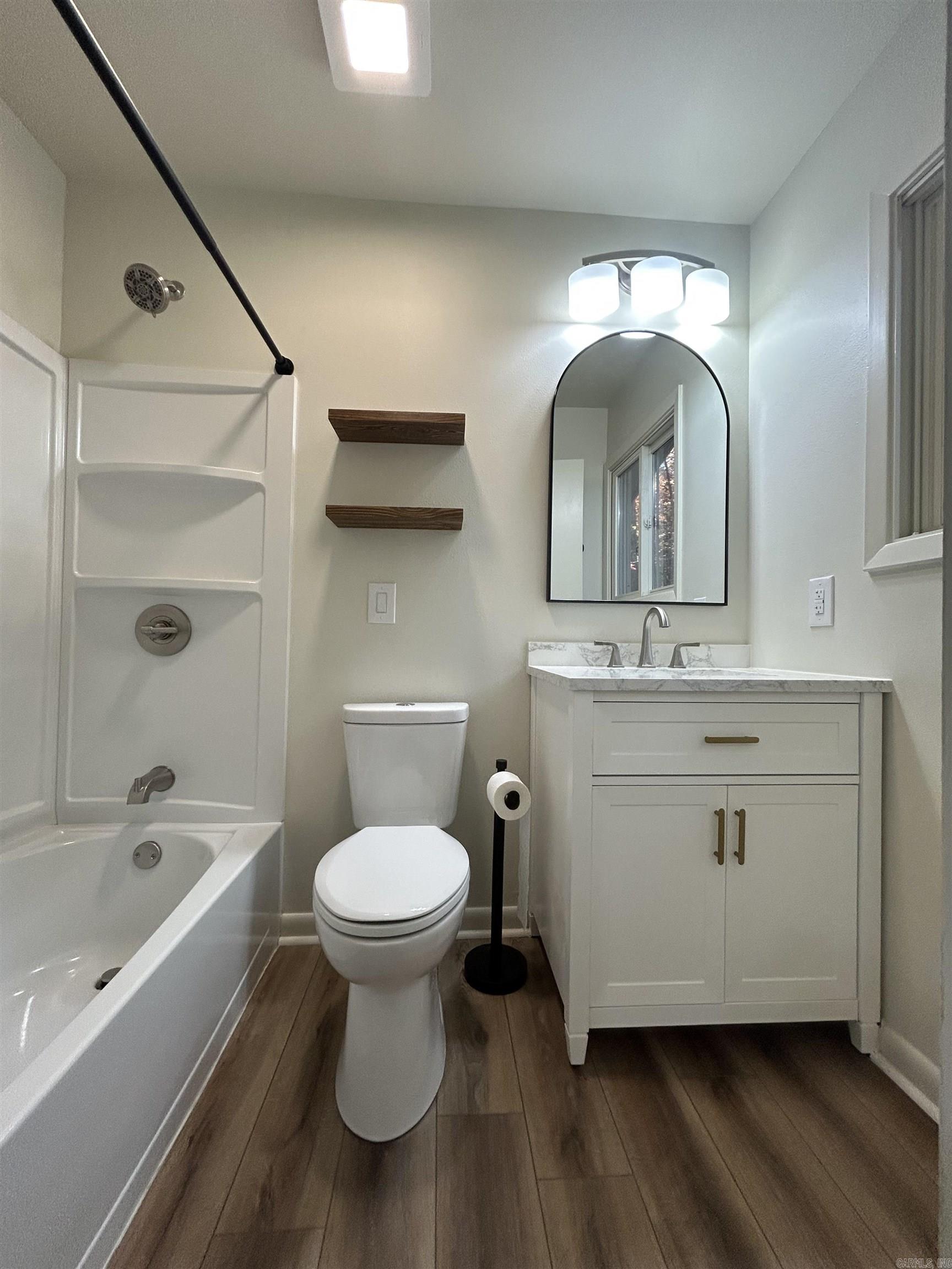 Gerona - Residential Lease