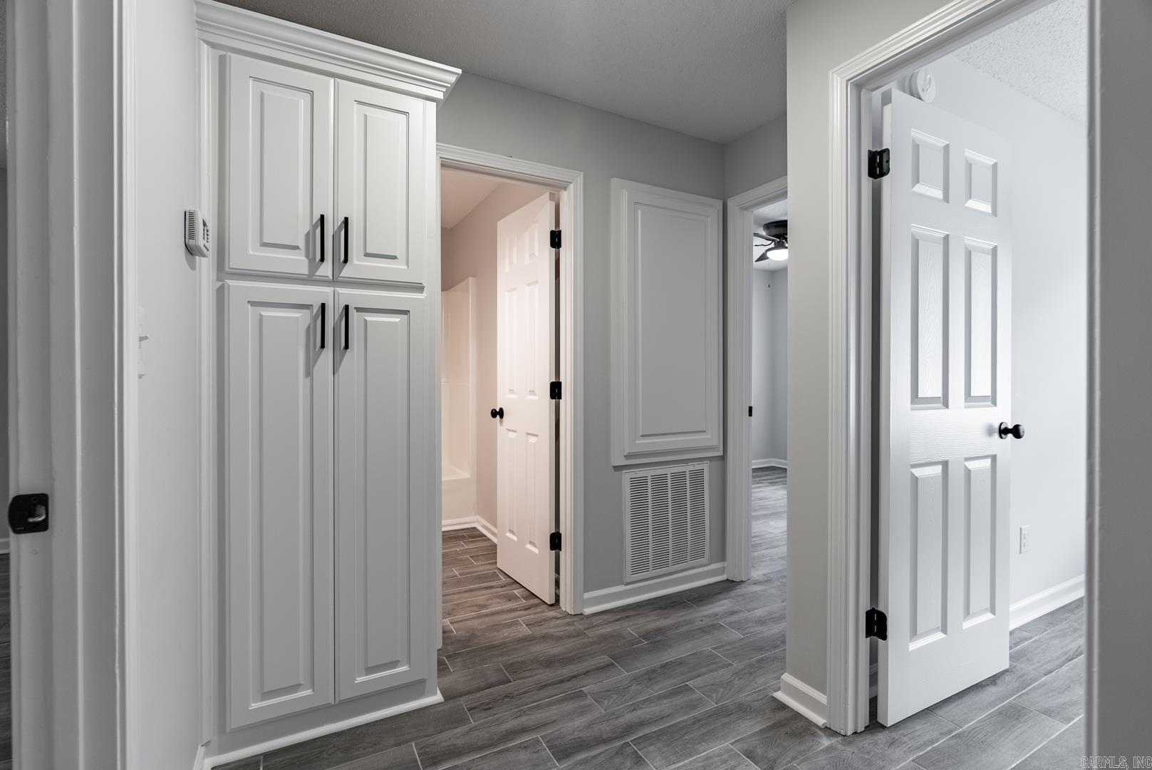 Fox Run II - Residential