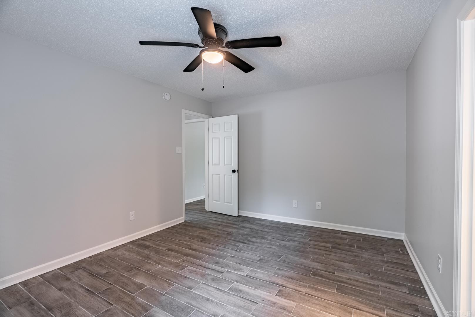 Fox Run II - Residential