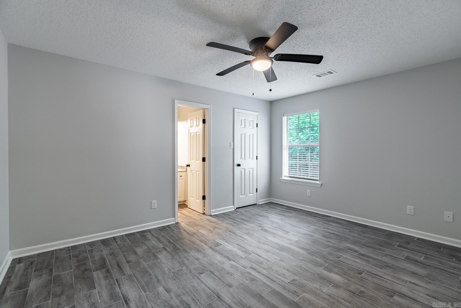 Fox Run II - Residential