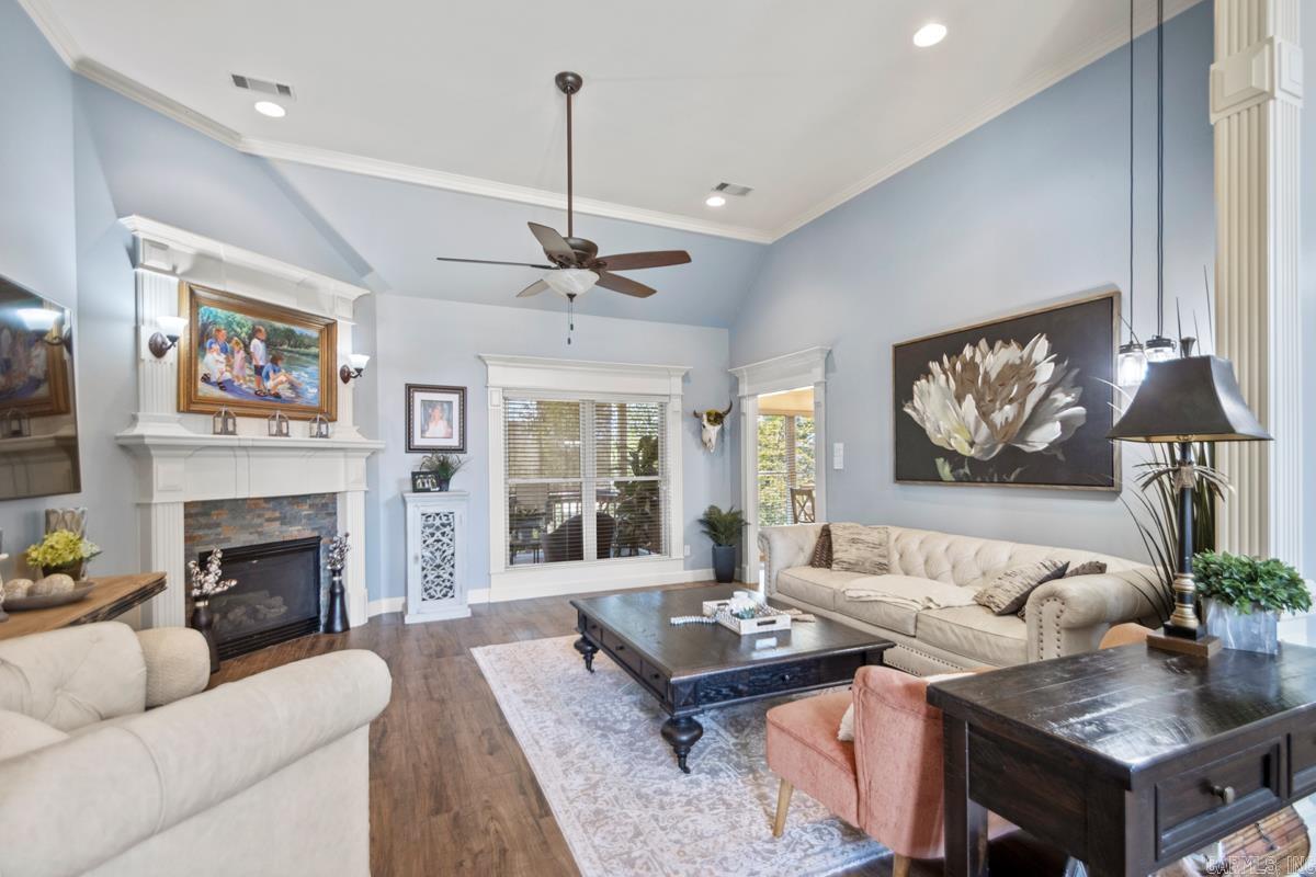HURRICANE LAKE EST - Residential