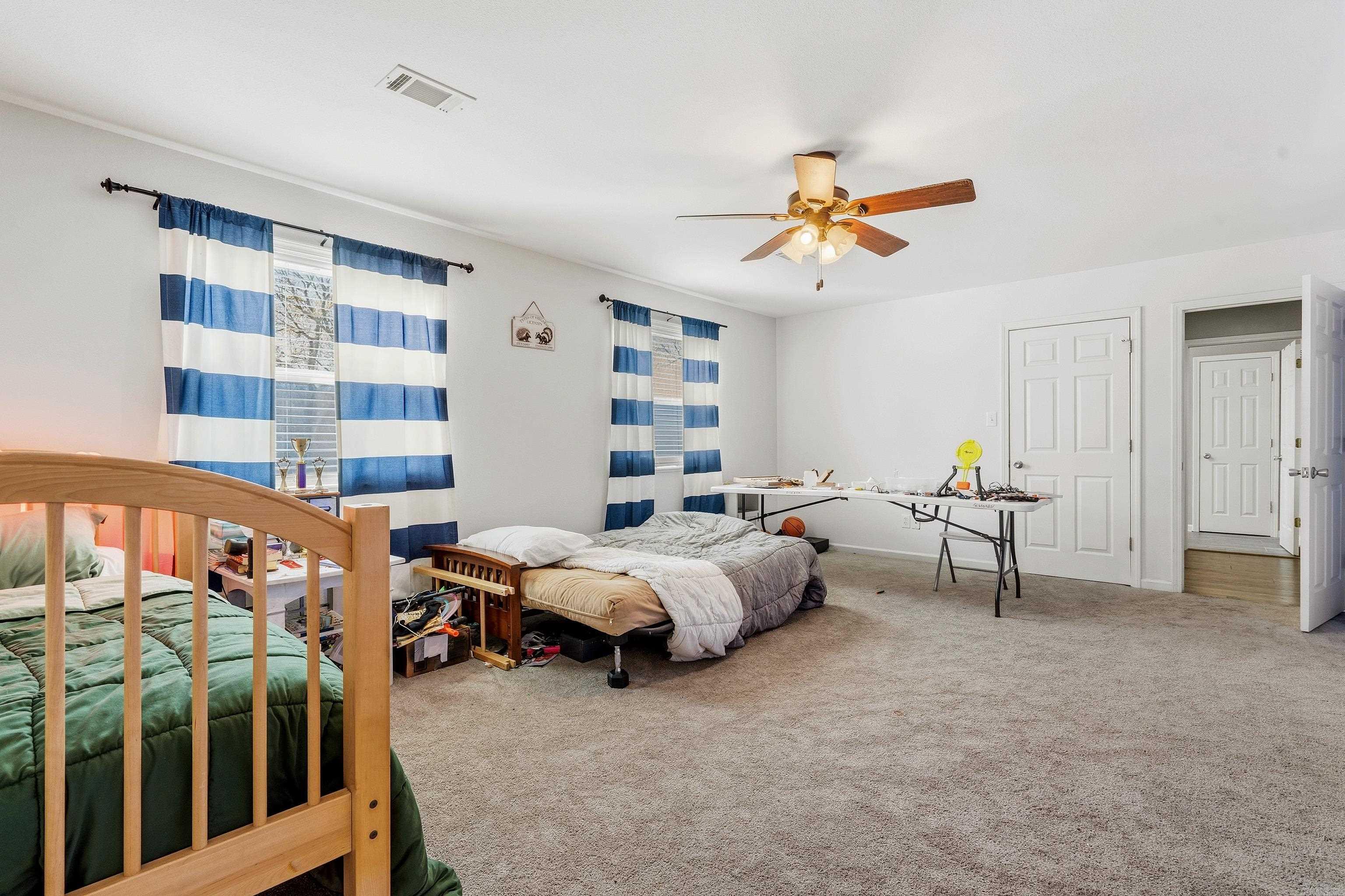 PARKWAY VILLAGE - Residential