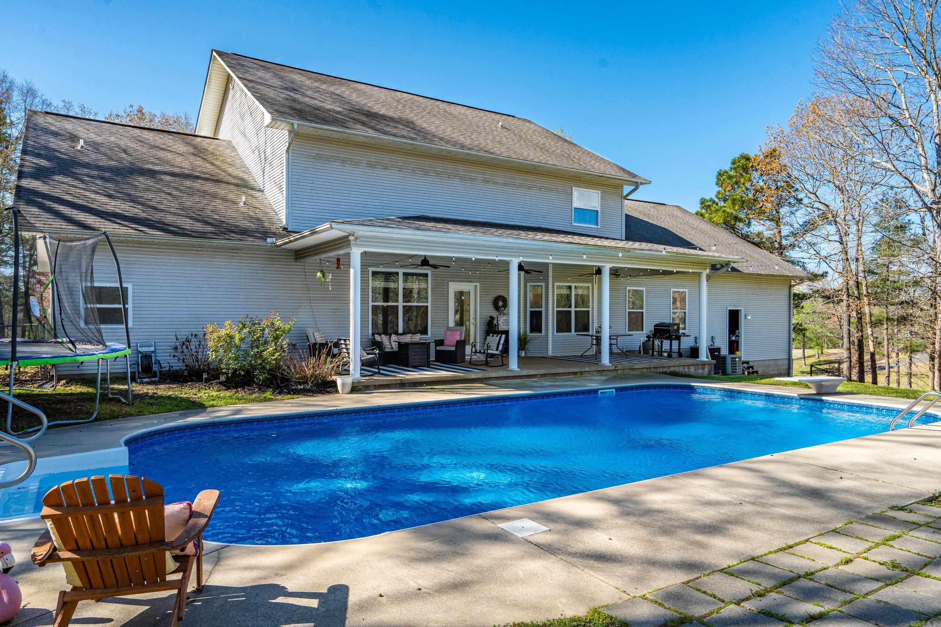 PARKWAY VILLAGE - Residential